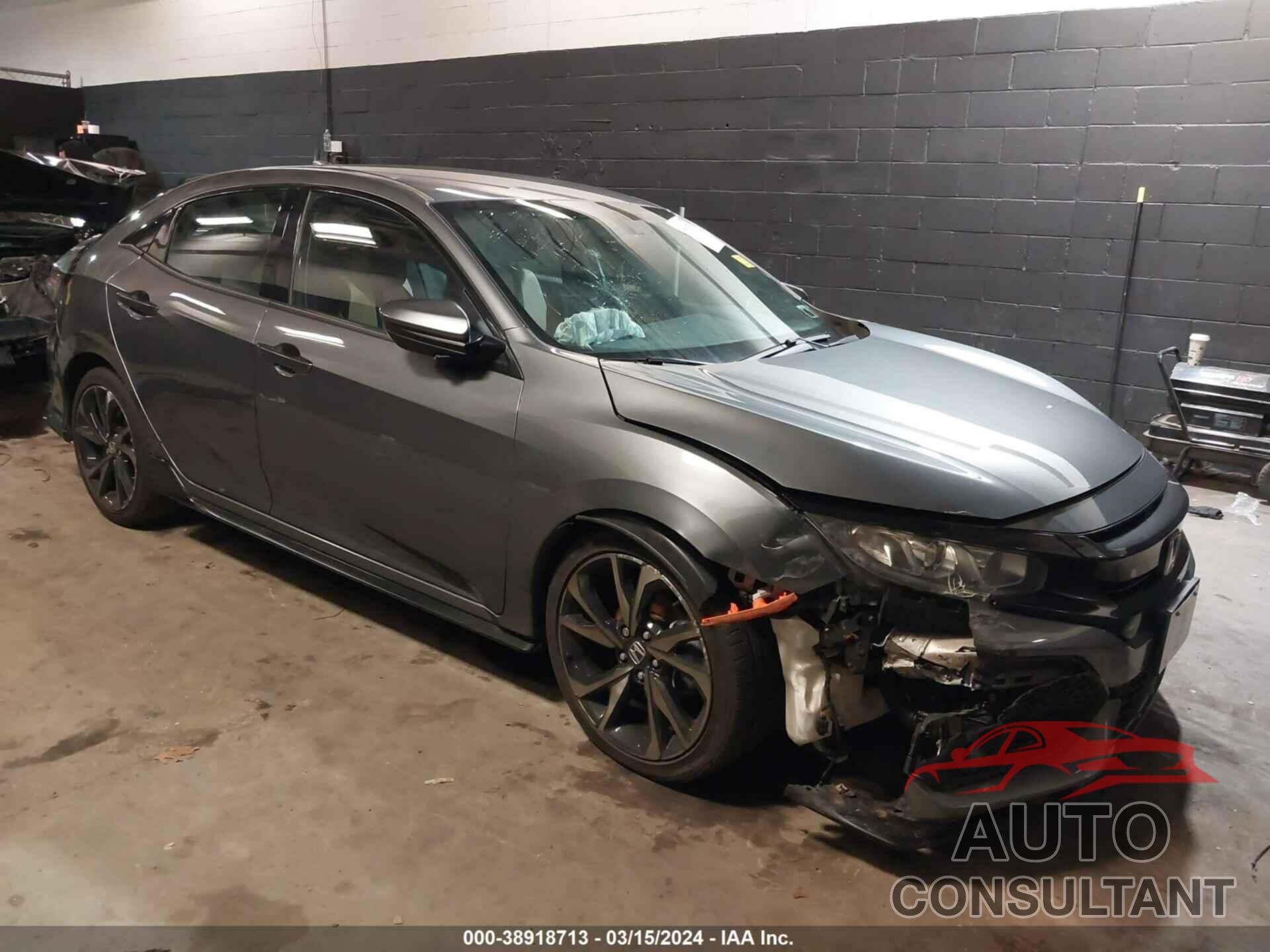 HONDA CIVIC 2018 - SHHFK7H49JU412441