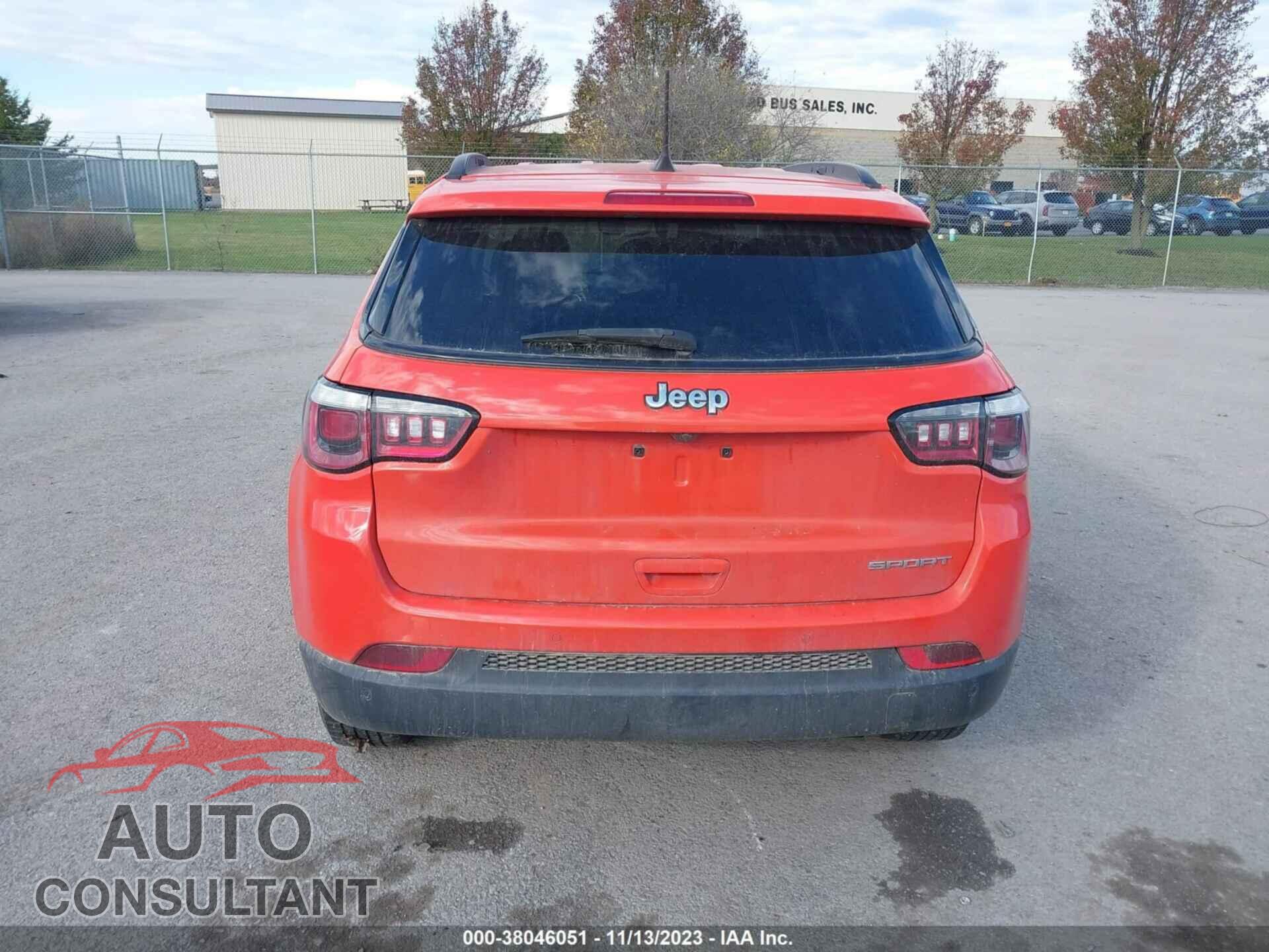 JEEP COMPASS 2018 - 3C4NJCAB3JT140794