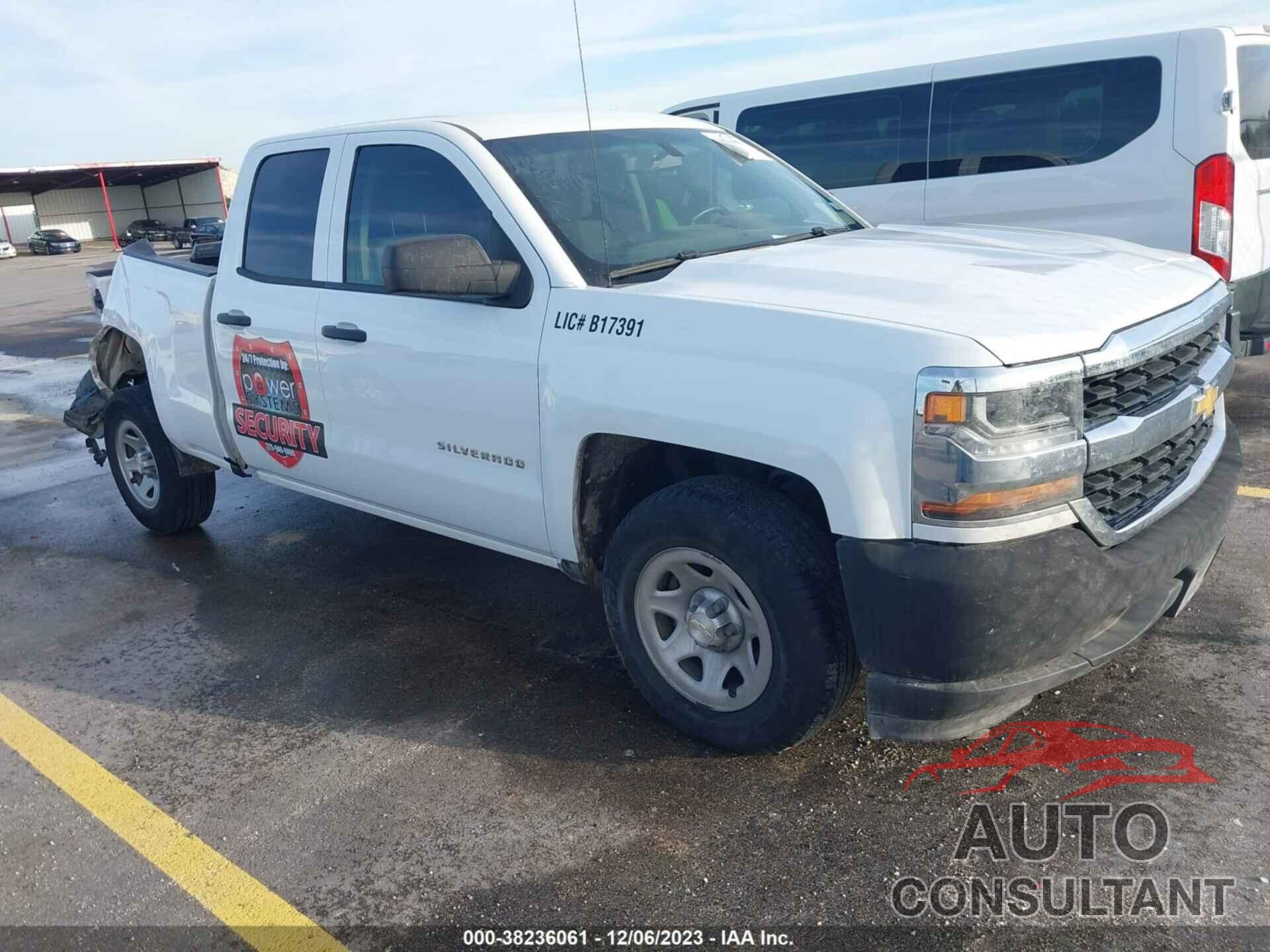 CHEVROLET SILVERADO 1500 2018 - 1GCRCNECXJZ294678