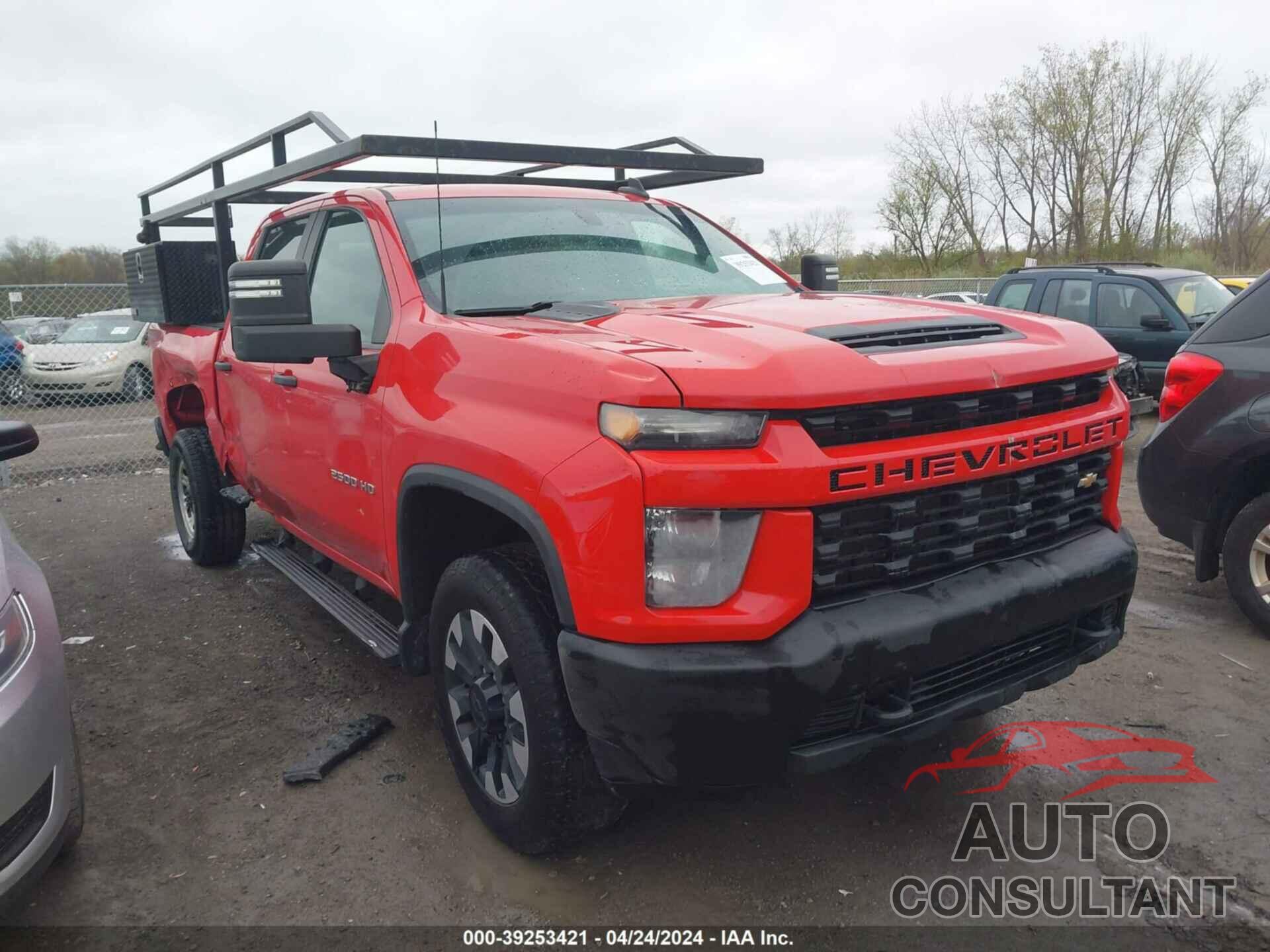 CHEVROLET SILVERADO 2500HD 2020 - 1GC4YME76LF104193