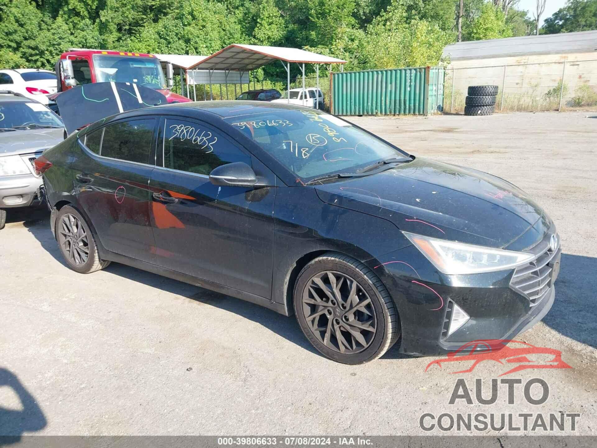 HYUNDAI ELANTRA 2019 - 5NPD84LFXKH460936