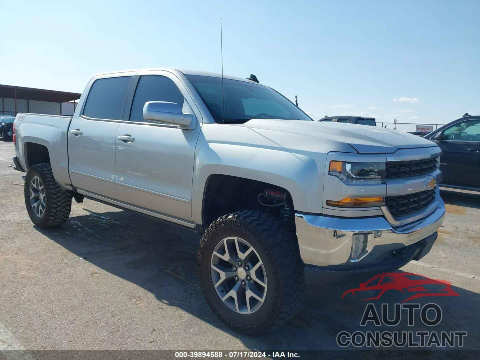 CHEVROLET SILVERADO 1500 2017 - 3GCUKREC7HG146549