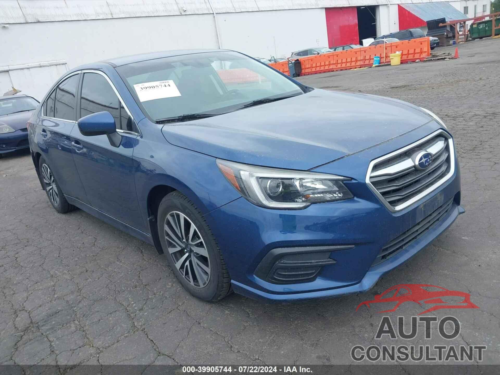 SUBARU LEGACY 2019 - 4S3BNAF68K3022938