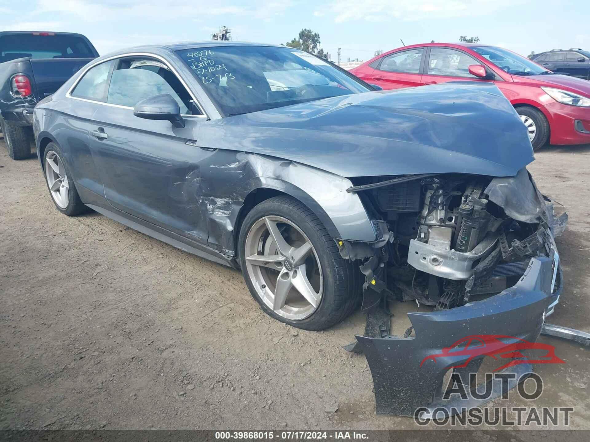 AUDI A5 2018 - WAUSNAF54JA001373