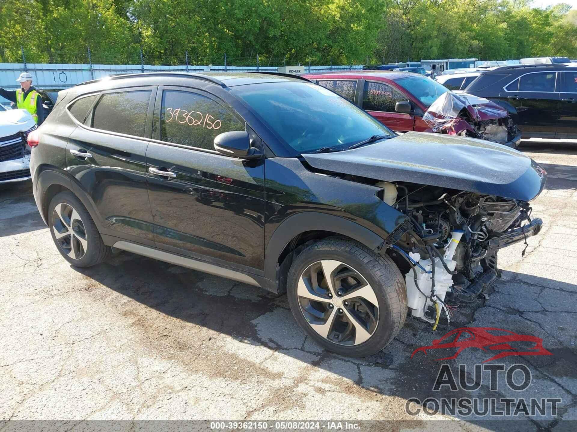 HYUNDAI TUCSON 2017 - KM8J3CA21HU288236