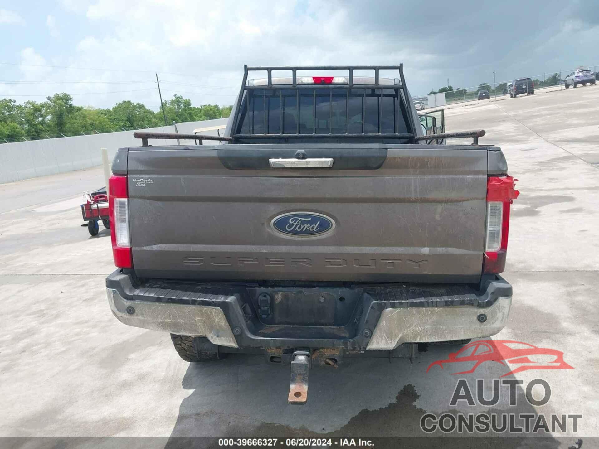 FORD F-250 2018 - 1FT7W2BT8JEB49602