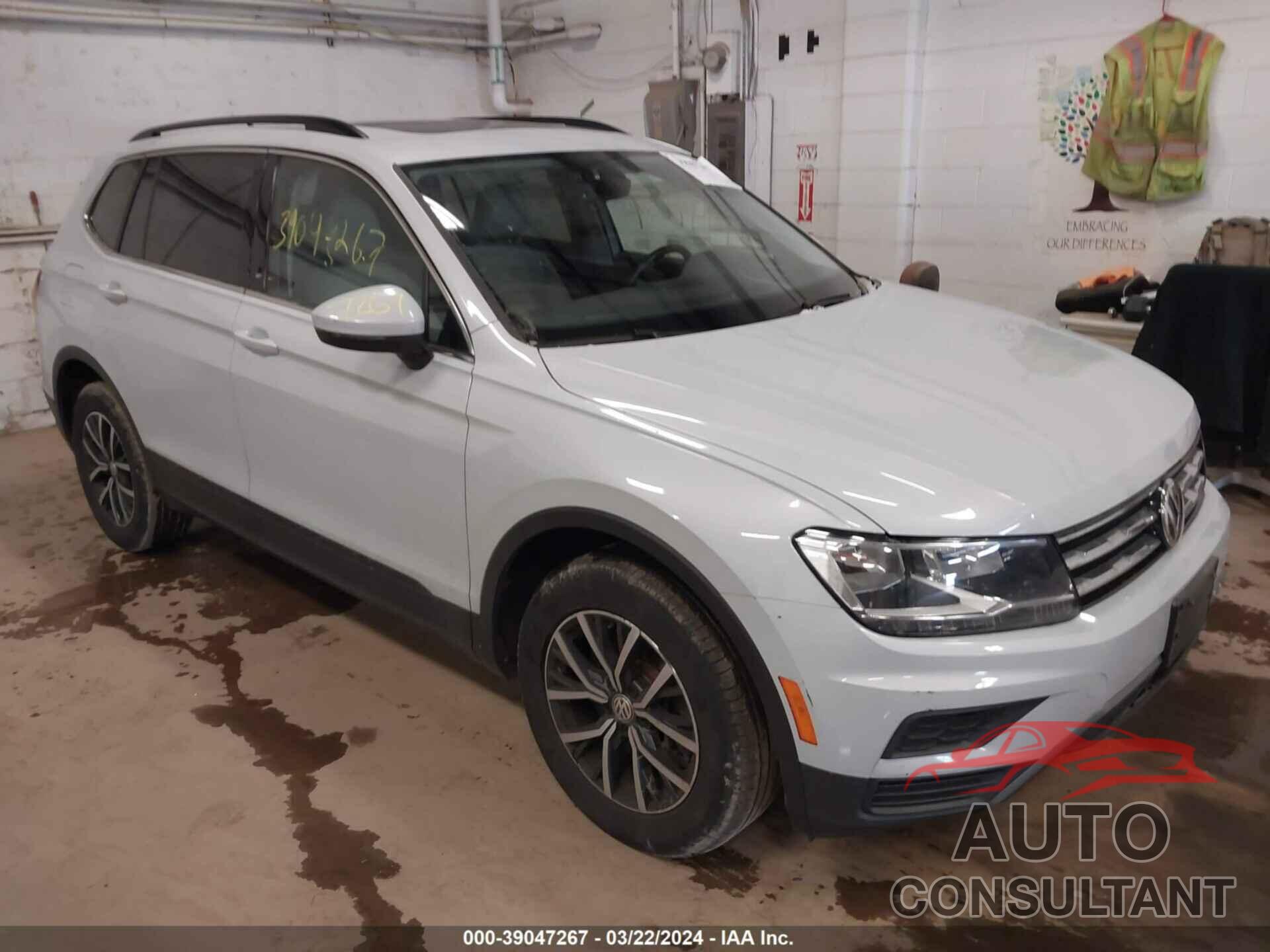 VOLKSWAGEN TIGUAN 2019 - 3VV2B7AX1KM070566