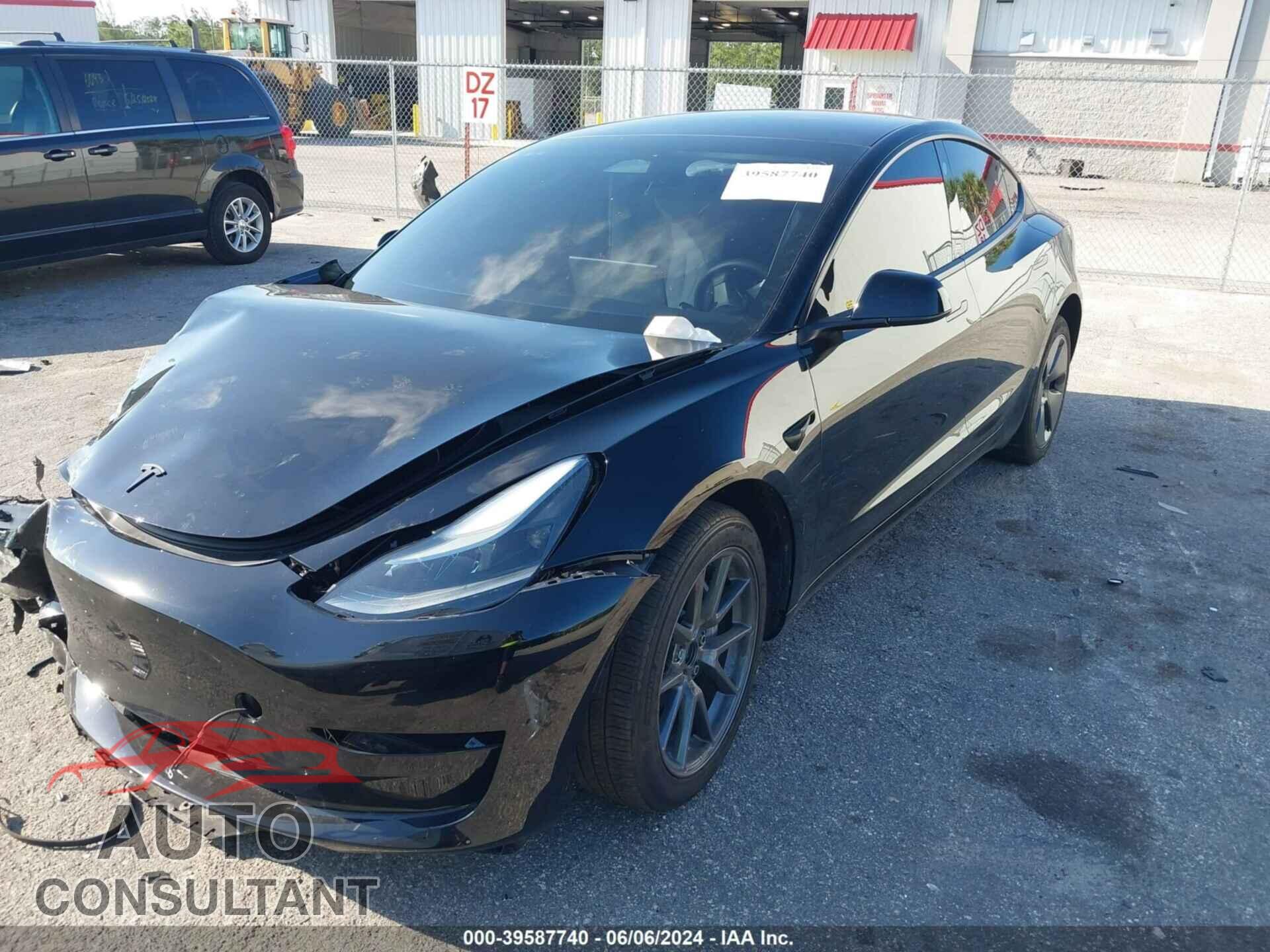 TESLA MODEL 3 2023 - 5YJ3E1EA8PF647702