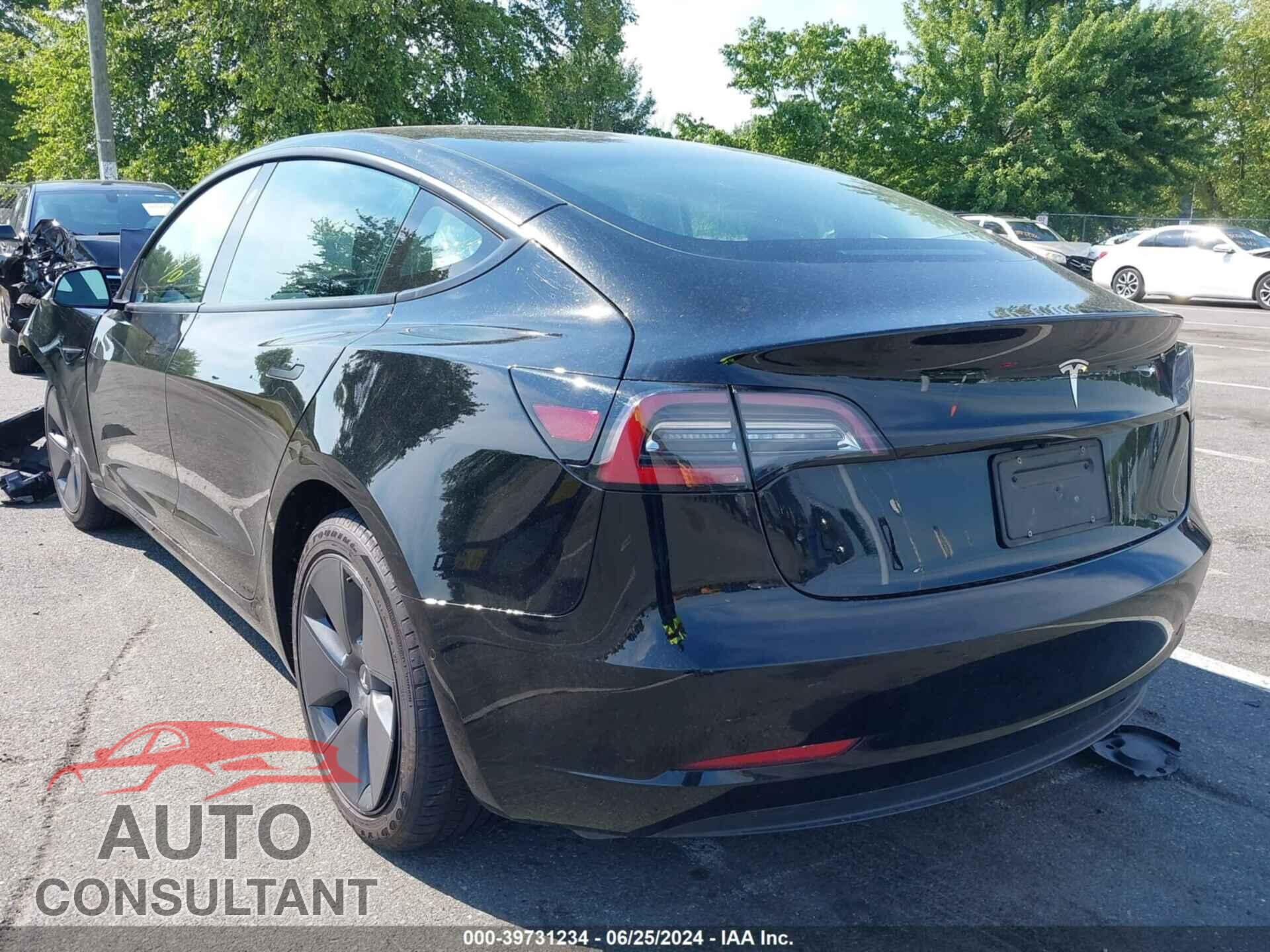 TESLA MODEL 3 2022 - 5YJ3E1EA7NF333536
