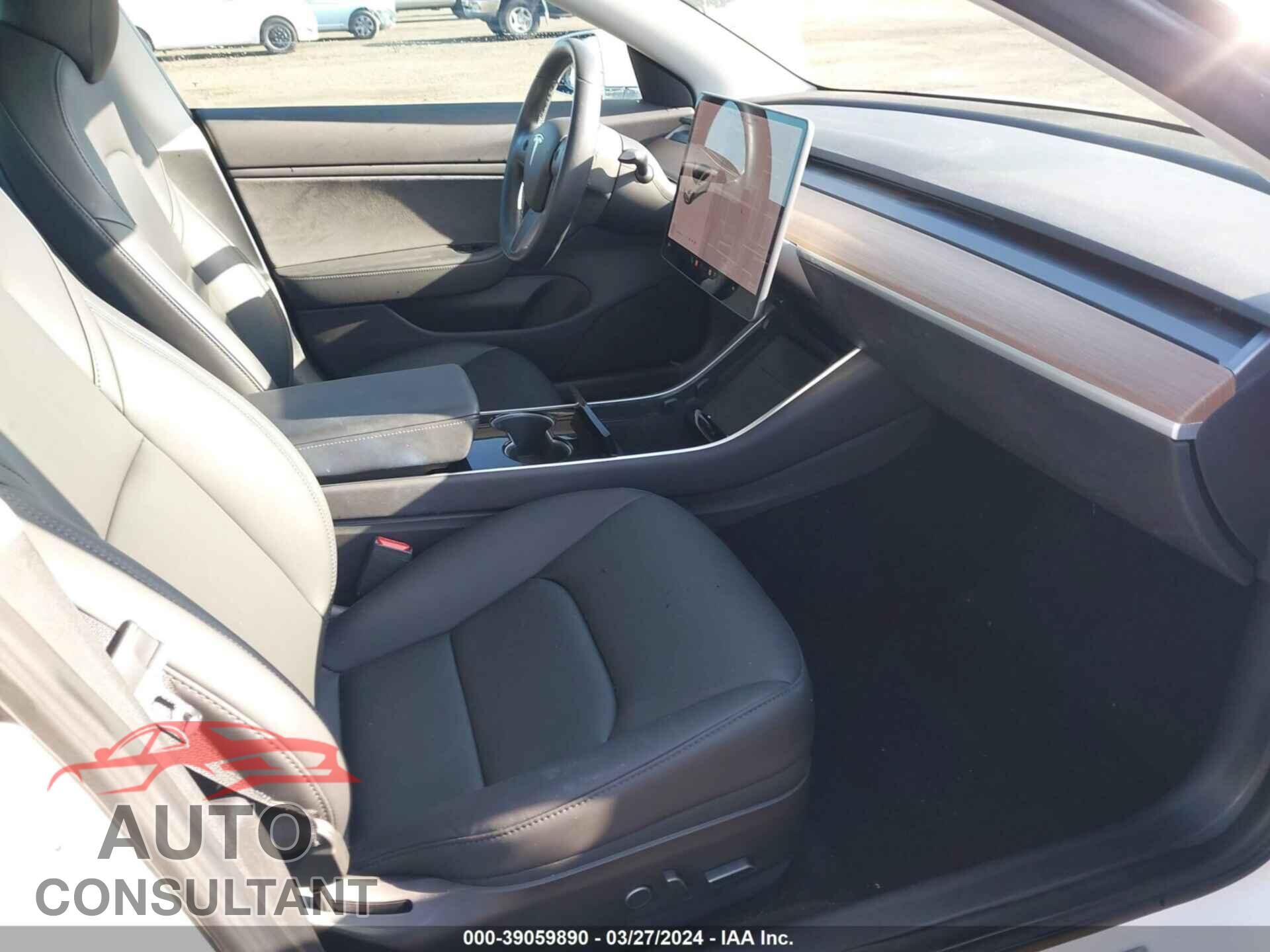 TESLA MODEL 3 2019 - 5YJ3E1EA9KF313946