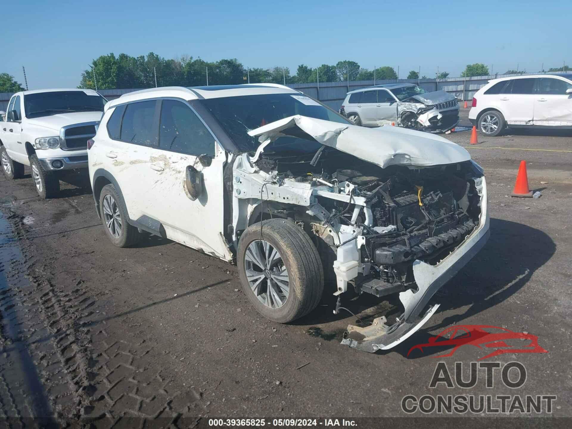 NISSAN ROGUE 2022 - 5N1BT3BA3NC694238