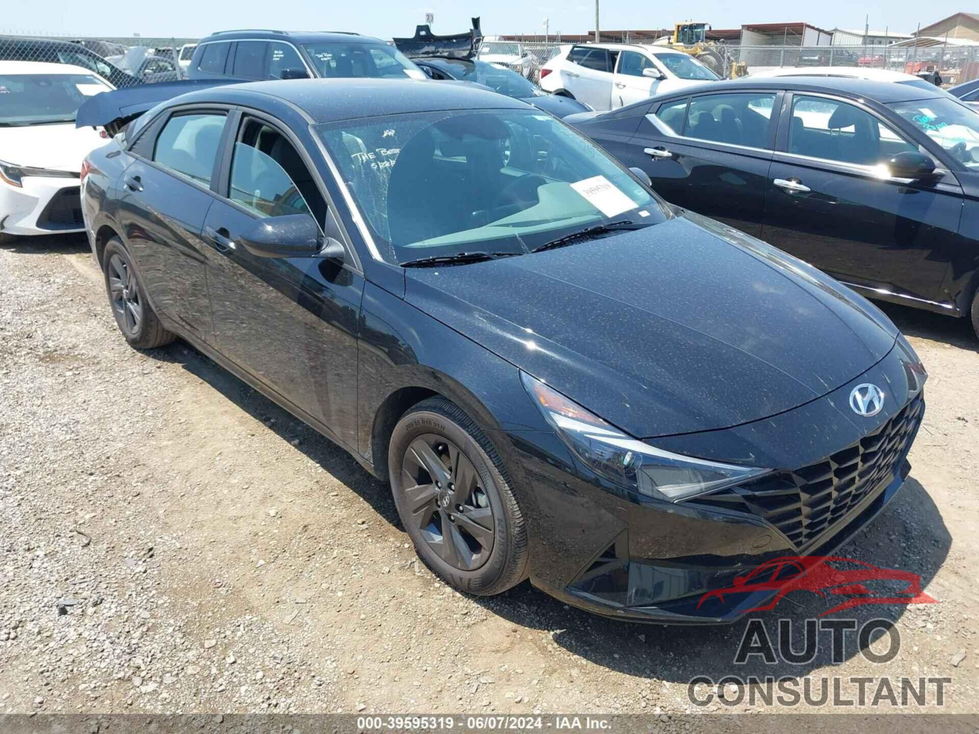 HYUNDAI ELANTRA 2023 - KMHLM4AG6PU605319