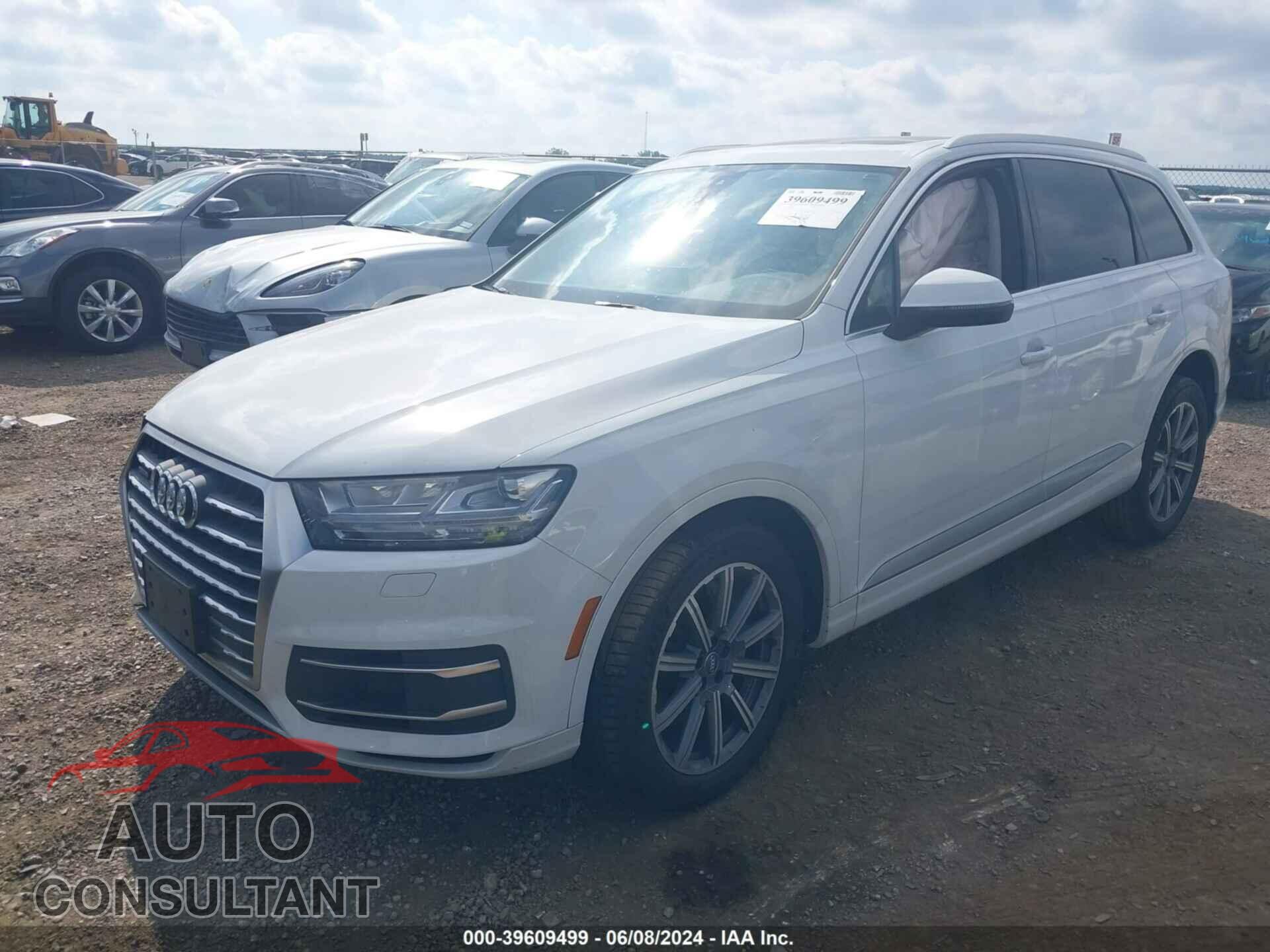 AUDI Q7 2019 - WA1LAAF71KD003287