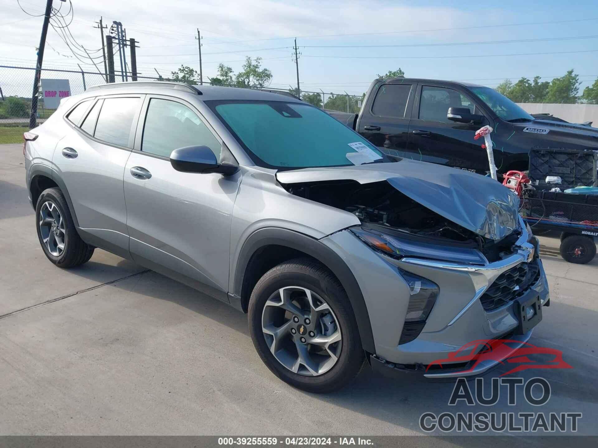 CHEVROLET TRAX 2024 - KL77LHE22RC124164