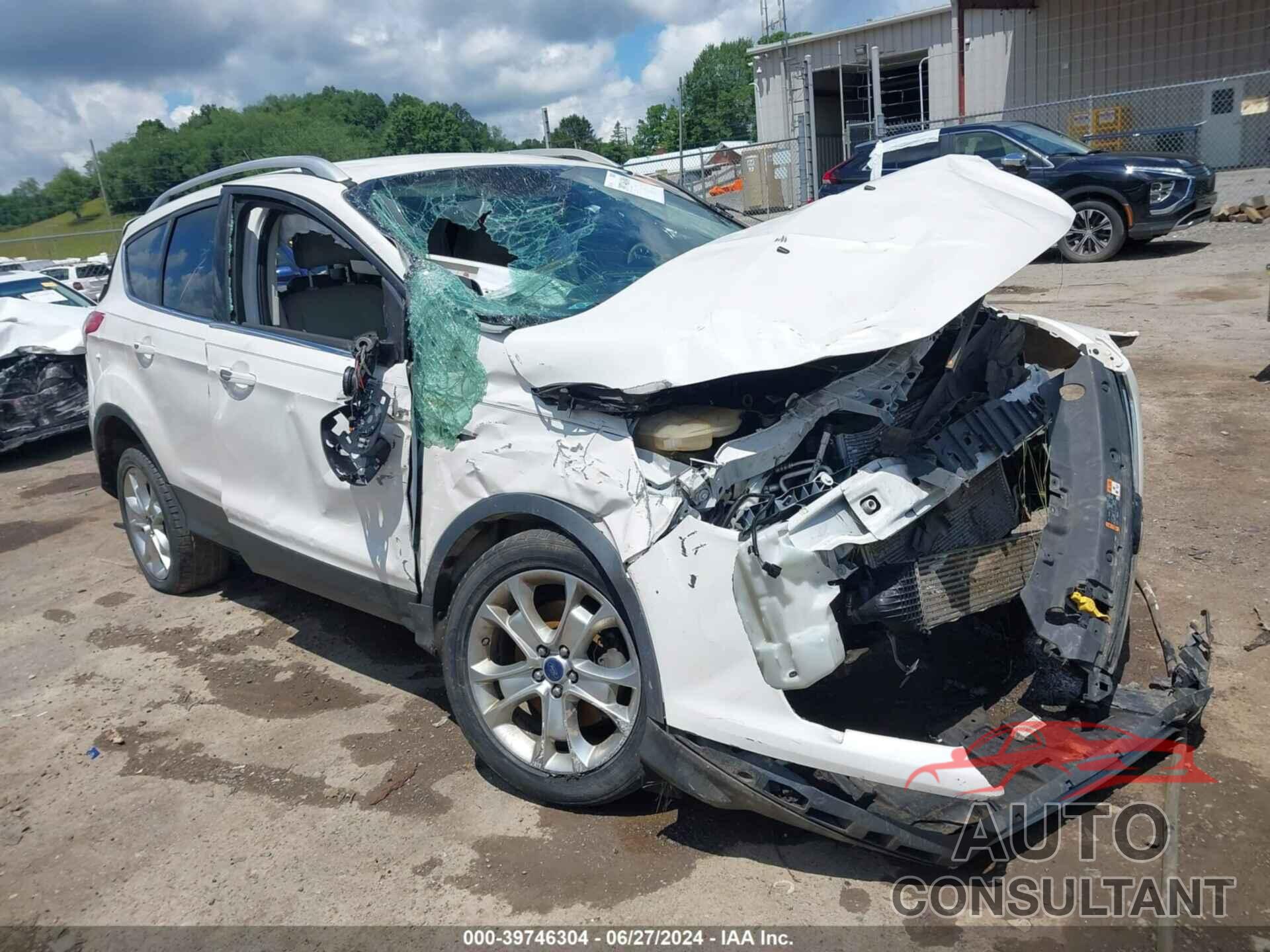 FORD ESCAPE 2014 - 1FMCU9J94EUC05478