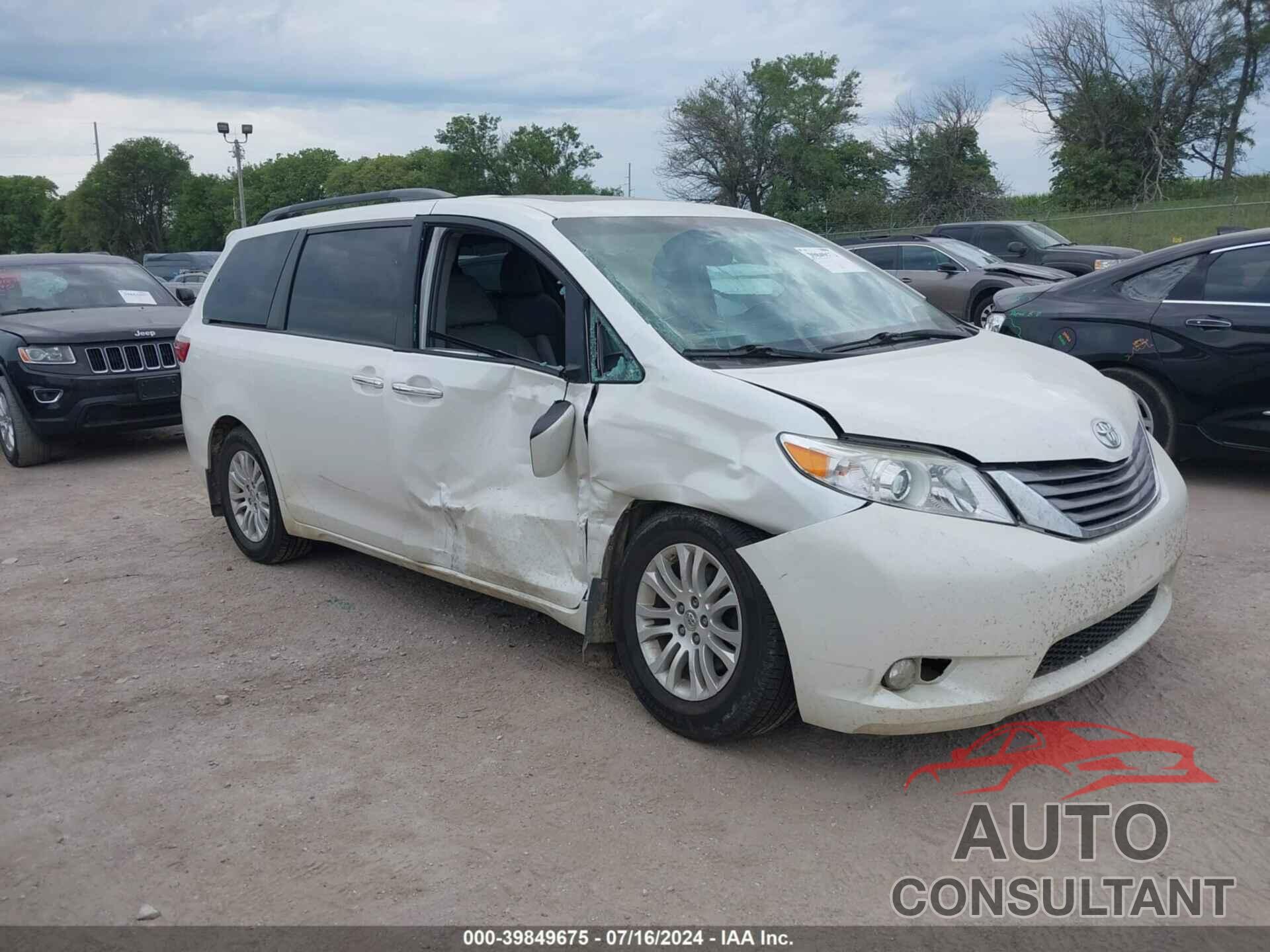 TOYOTA SIENNA 2016 - 5TDYK3DC1GS695857