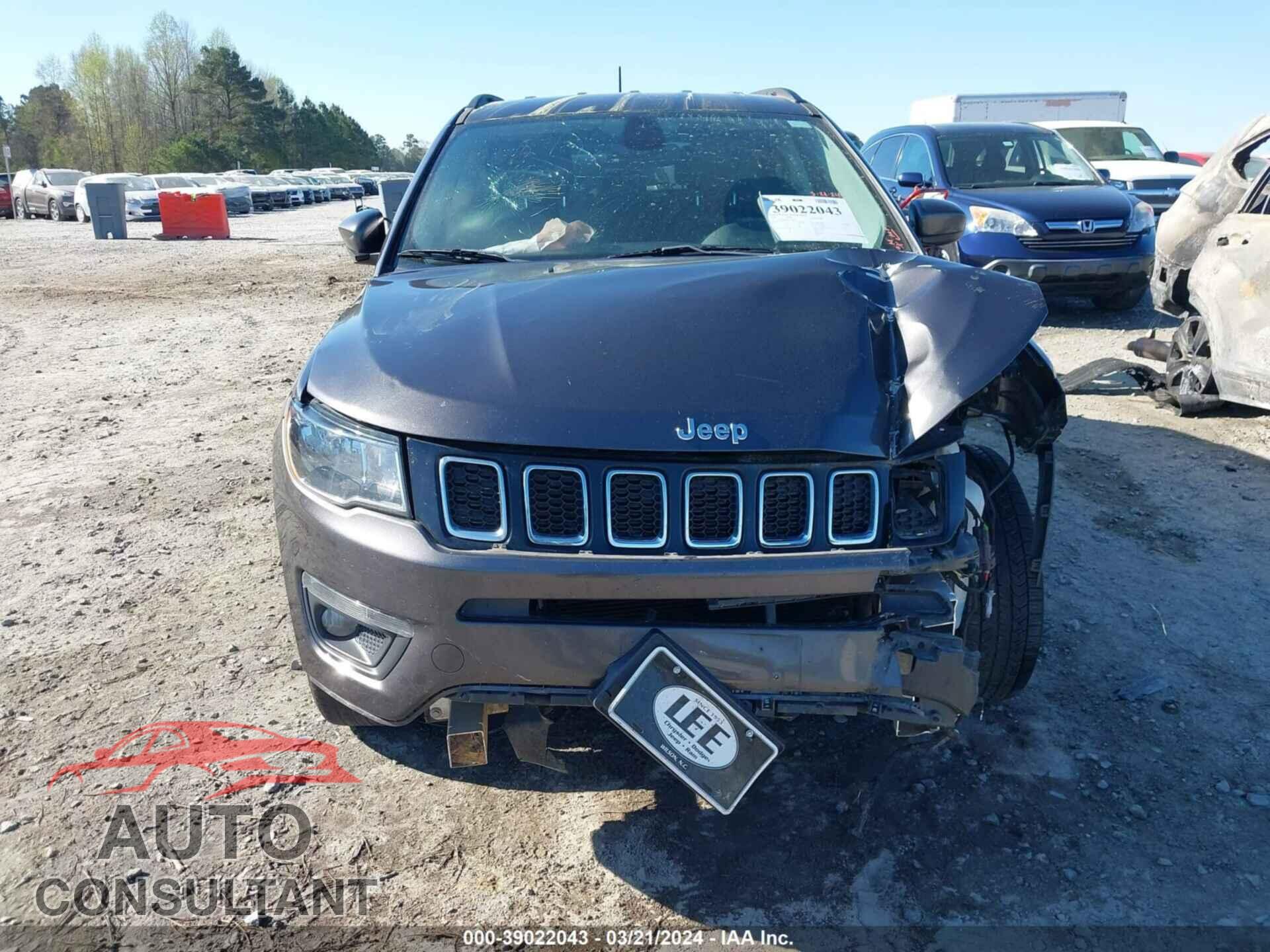 JEEP COMPASS 2018 - 3C4NJDBB7JT177206