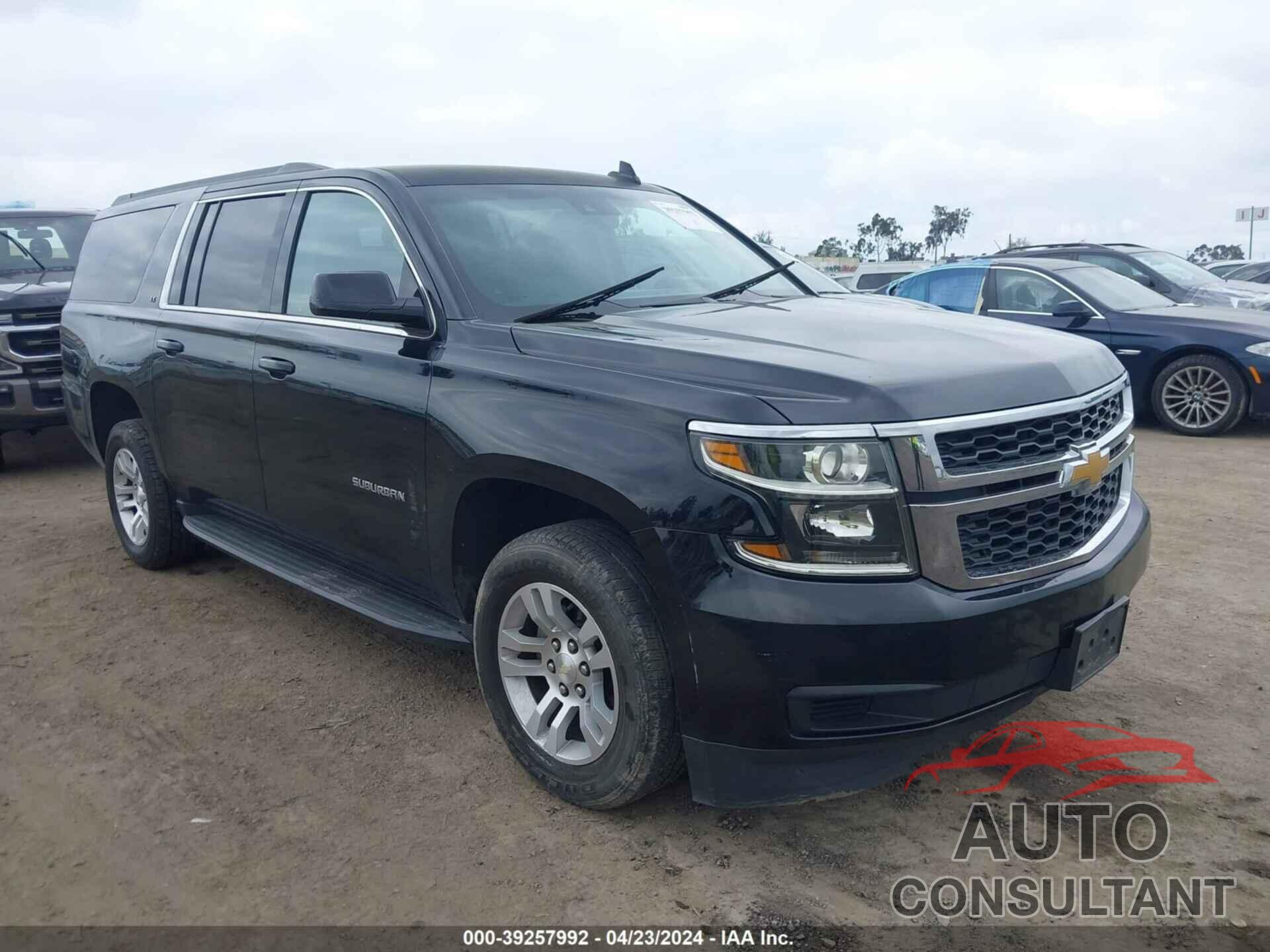 CHEVROLET SUBURBAN 2018 - 1GNSCHKC3JR146984