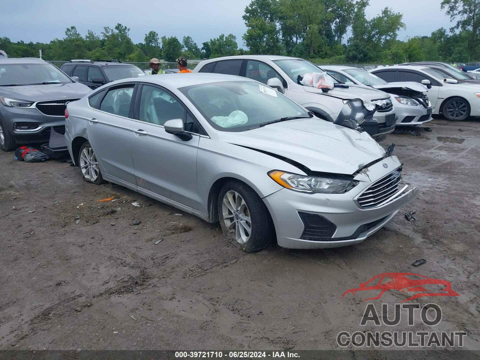FORD FUSION HYBRID 2019 - 3FA6P0LU8KR214618