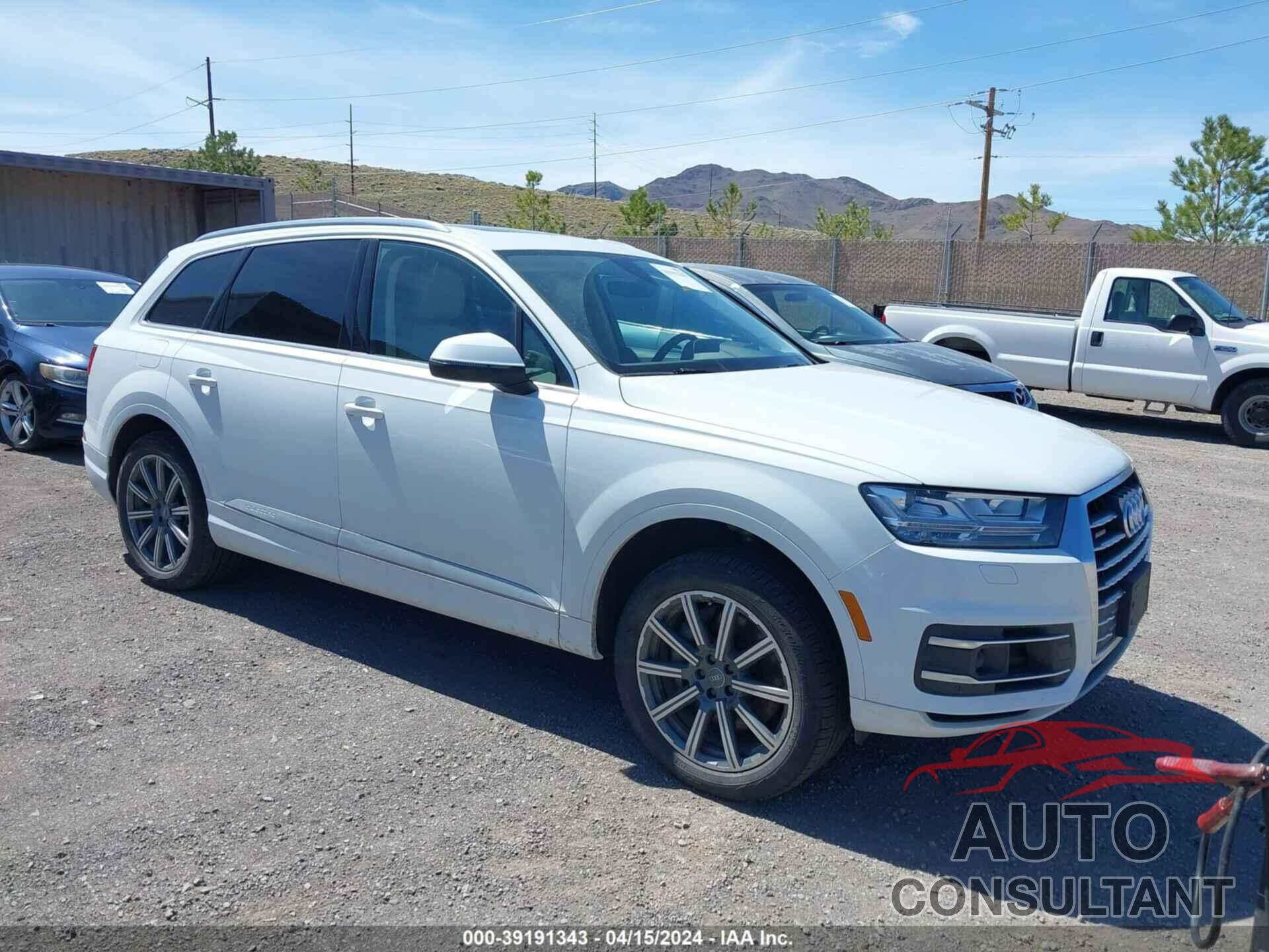 AUDI Q7 2017 - WA1VABF75HD035697