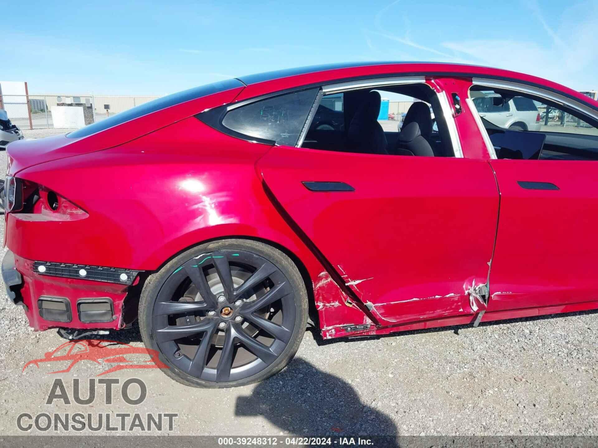 TESLA MODEL S 2021 - 5YJSA1E54MF435188