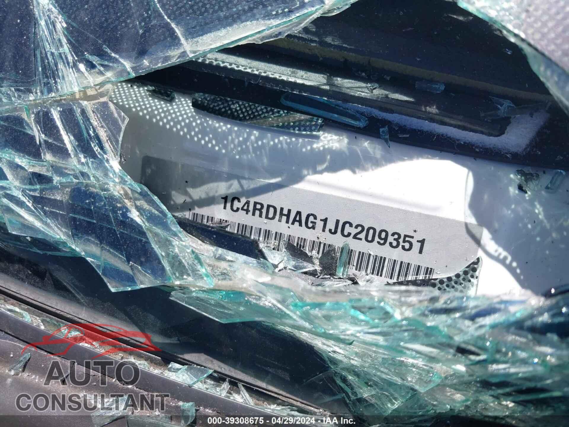 DODGE DURANGO 2018 - 1C4RDHAG1JC209351