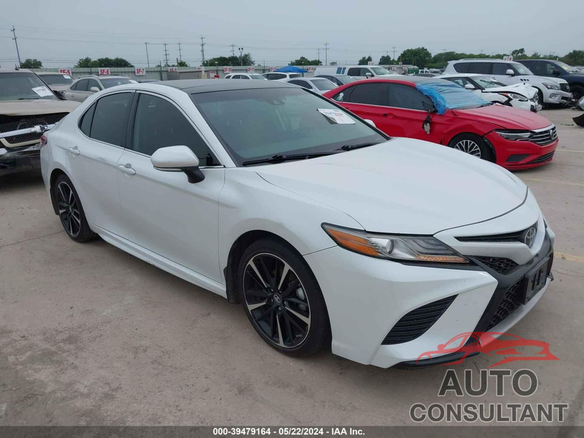 TOYOTA CAMRY 2019 - 4T1B61HK4KU771913