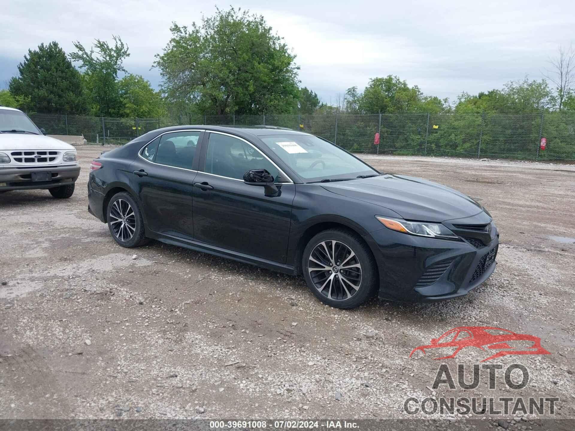 TOYOTA CAMRY 2019 - 4T1B11HK2KU227375
