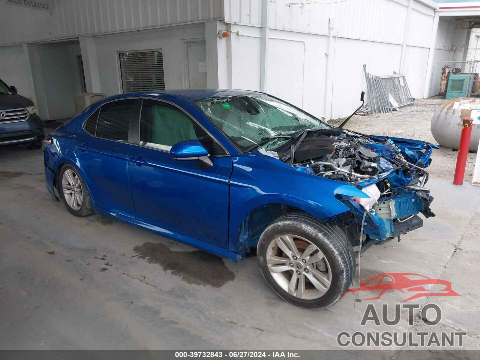 TOYOTA CAMRY 2020 - 4T1C11AK6LU372693