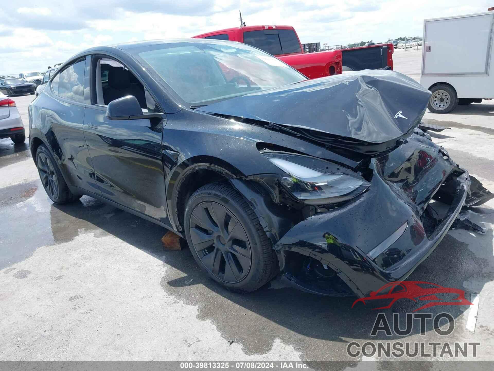 TESLA MODEL Y 2024 - 7SAYGDEE7RA294795