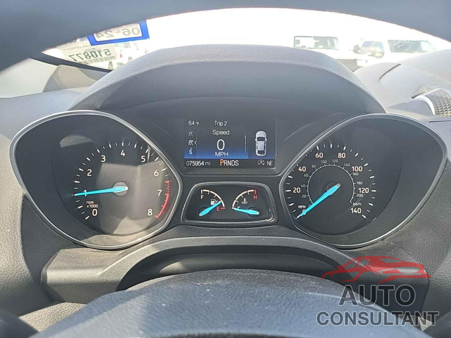 FORD ESCAPE 2019 - 1FMCU0GD8KUC07818