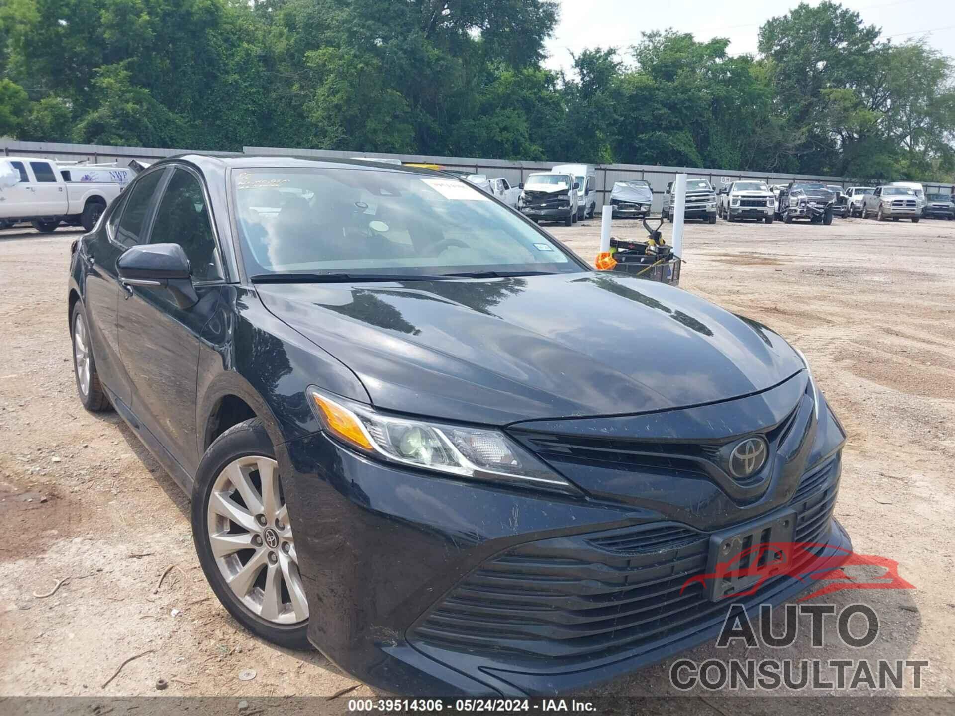 TOYOTA CAMRY 2020 - 4T1L11AKXLU500675