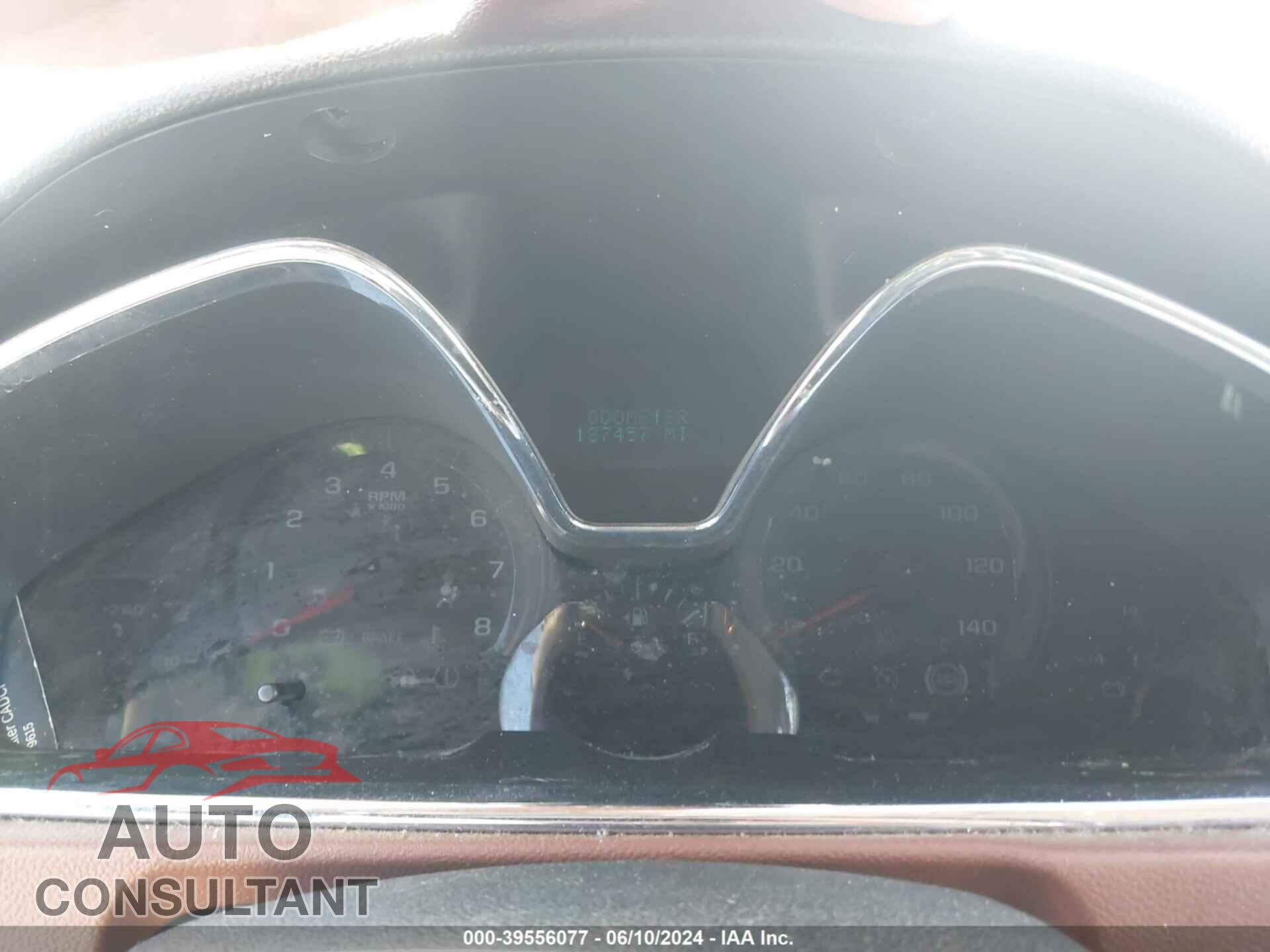 CHEVROLET TRAVERSE 2017 - 1GNKVGKD2HJ216464
