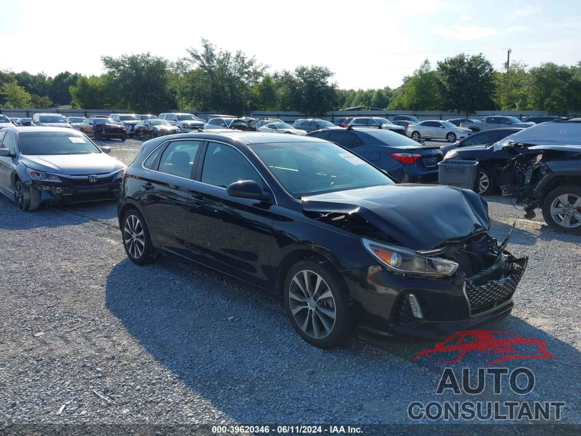 HYUNDAI ELANTRA GT 2018 - KMHH35LE4JU030932