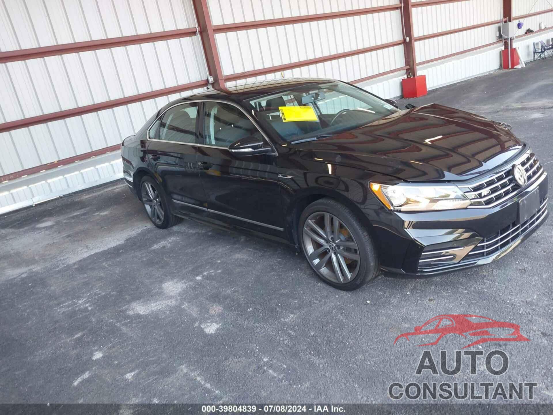 VOLKSWAGEN PASSAT 2017 - 1VWDT7A30HC060524