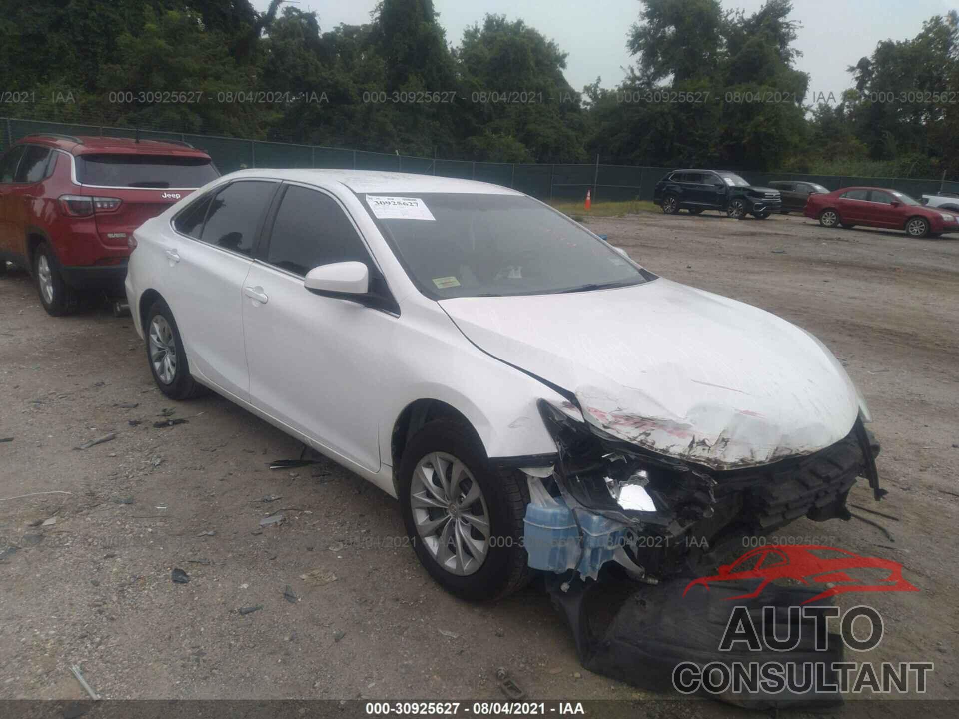 TOYOTA CAMRY 2016 - 4T1BF1FK5GU142042