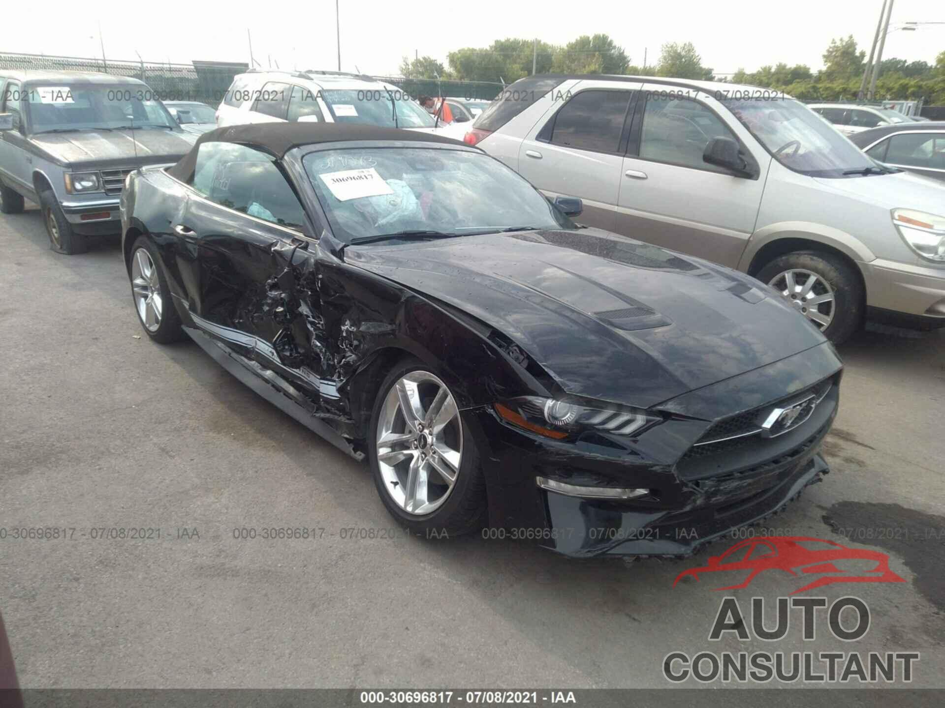 FORD MUSTANG 2020 - 1FATP8UH7L5113514