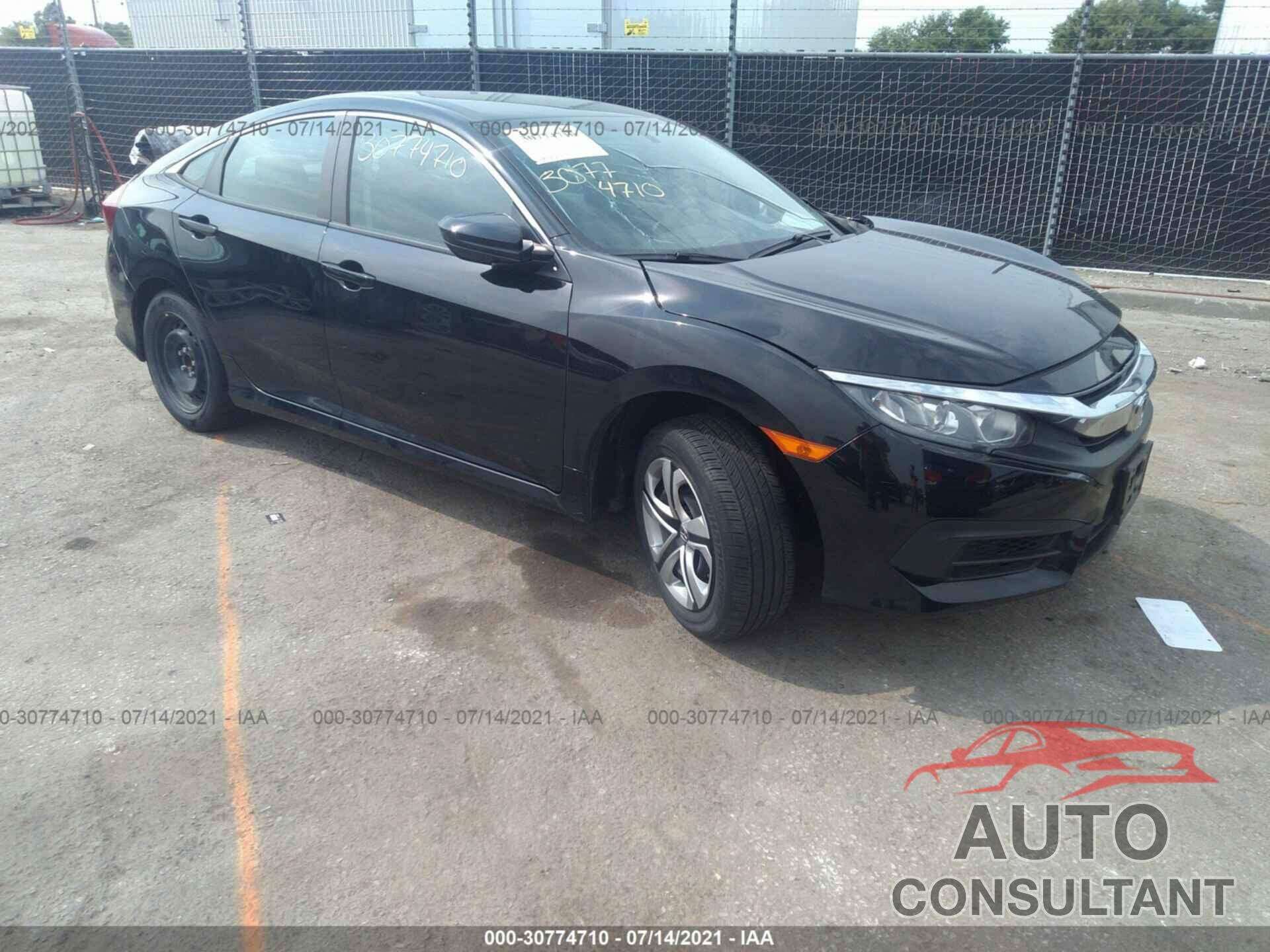 HONDA CIVIC SEDAN 2018 - 19XFC2F55JE011651