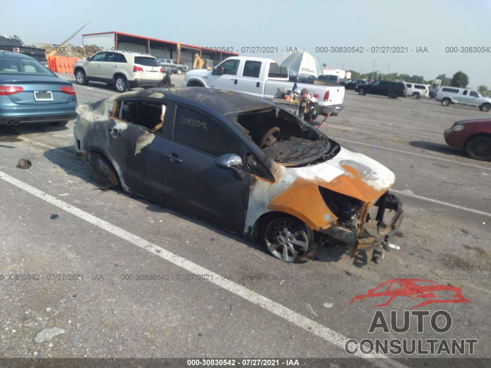 KIA RIO 2016 - KNADM4A33G6558242