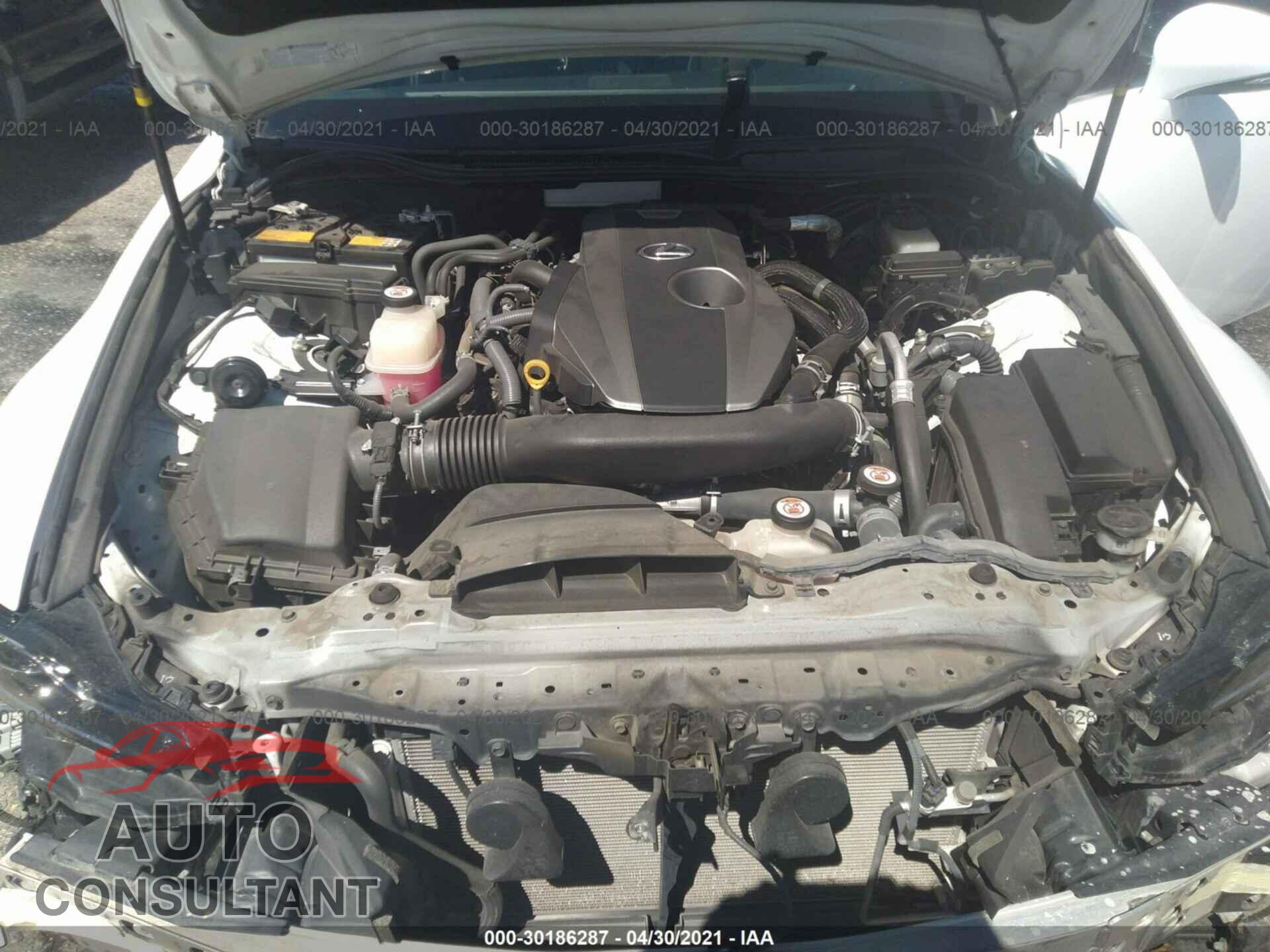 LEXUS IS 2017 - JTHBA1D23H5039346
