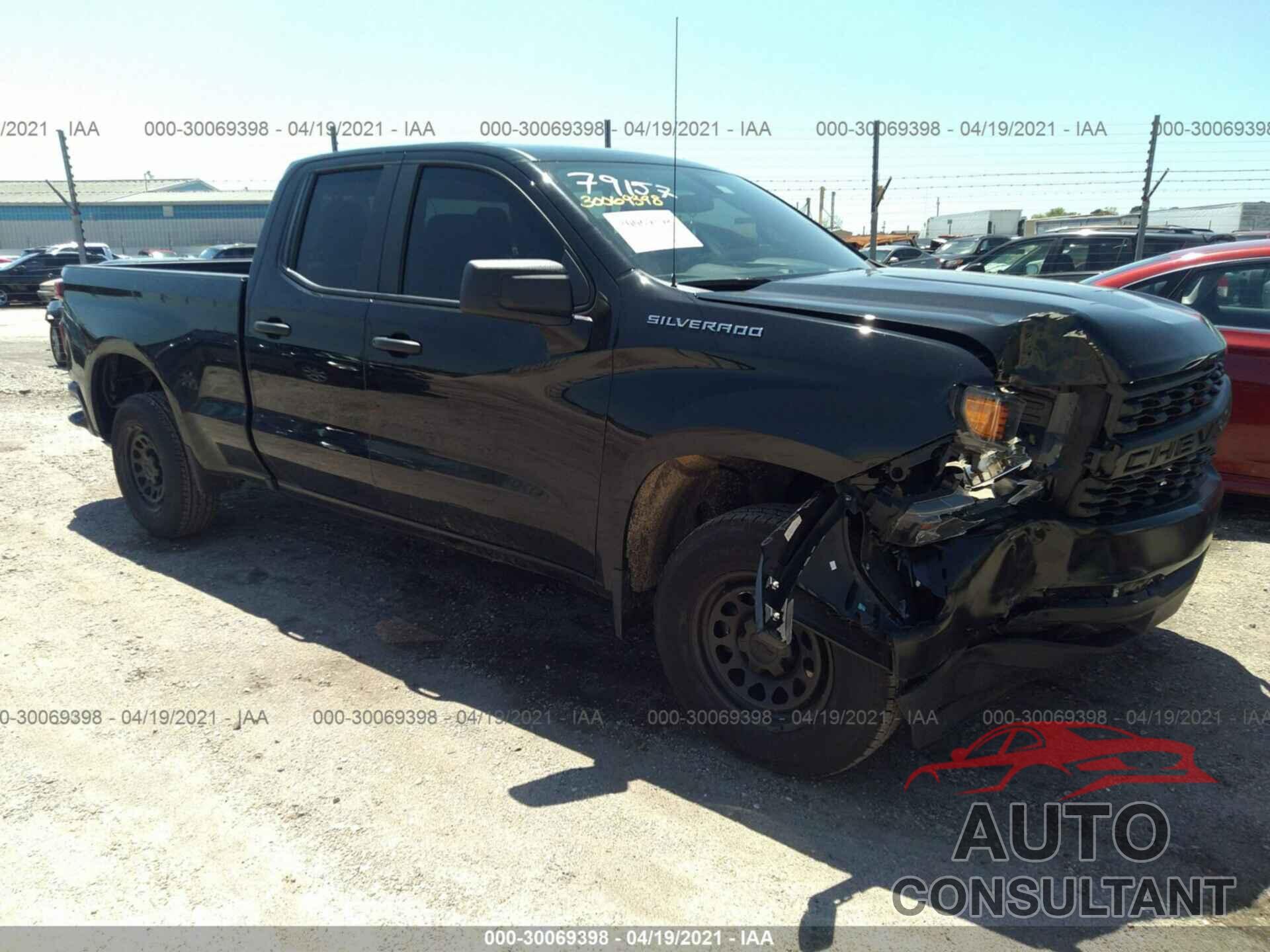 CHEVROLET SILVERADO 1500 2021 - 1GCRWAEH9MZ177559