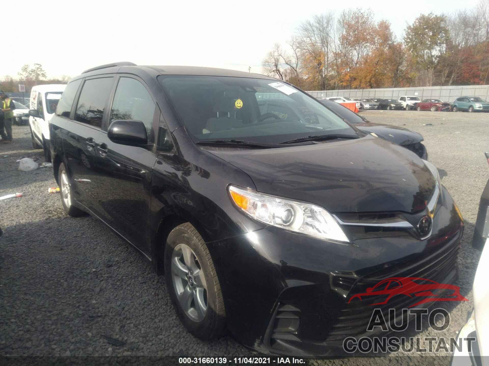 TOYOTA SIENNA 2018 - 5TDKZ3DCXJS907289