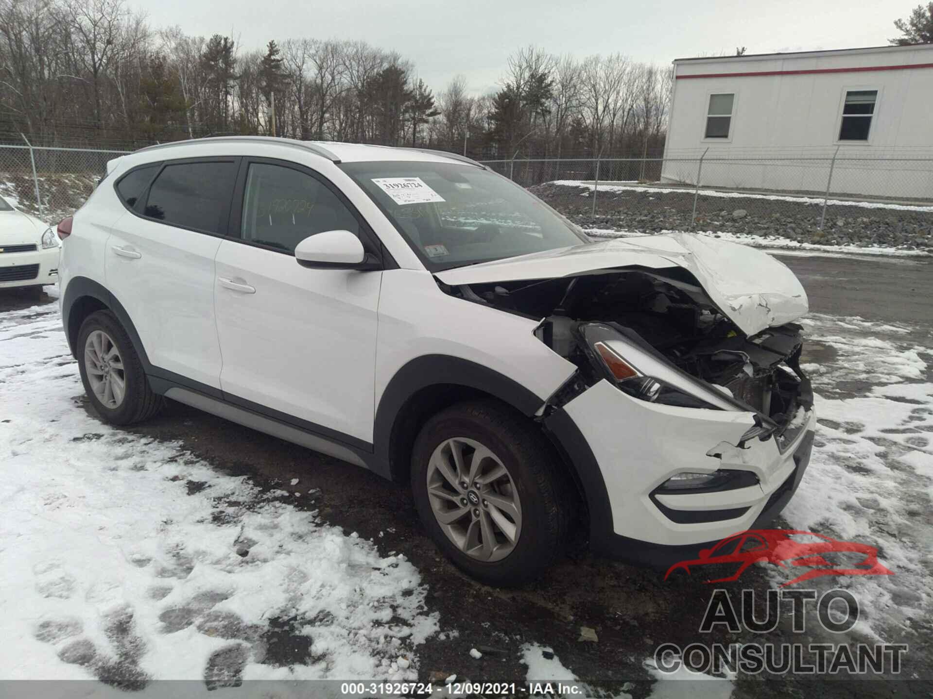 HYUNDAI TUCSON 2017 - KM8J3CA48HU518002