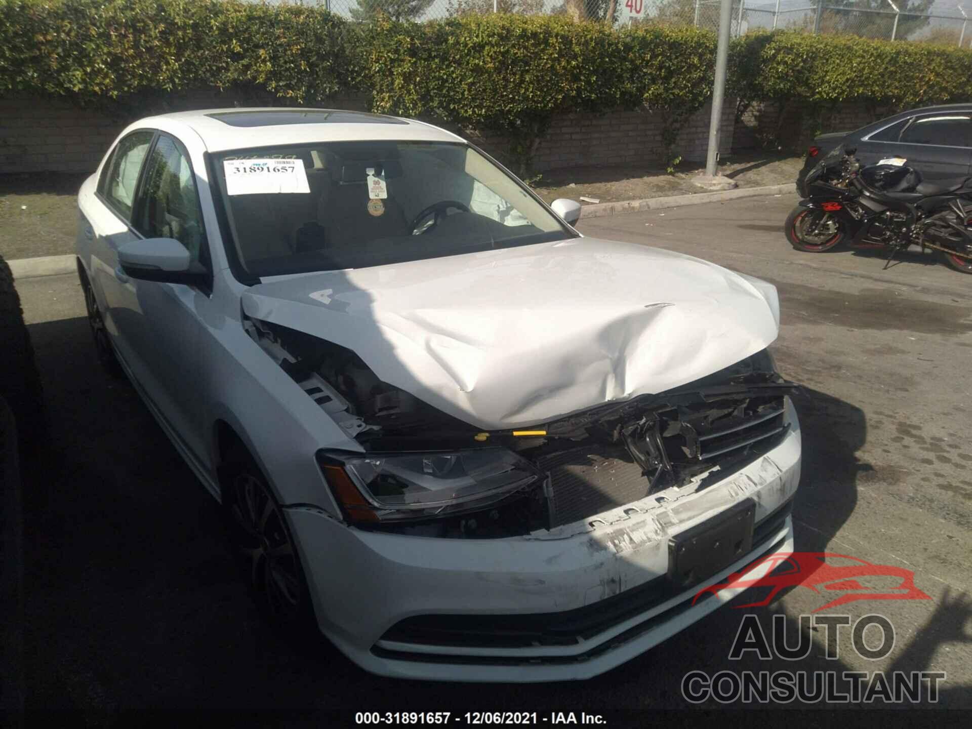 VOLKSWAGEN JETTA 2017 - 3VWDB7AJ0HM208509
