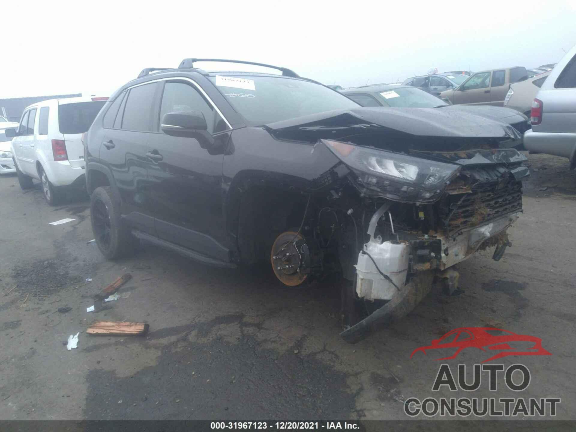 TOYOTA RAV4 2020 - JTMG1RFV2LD058174