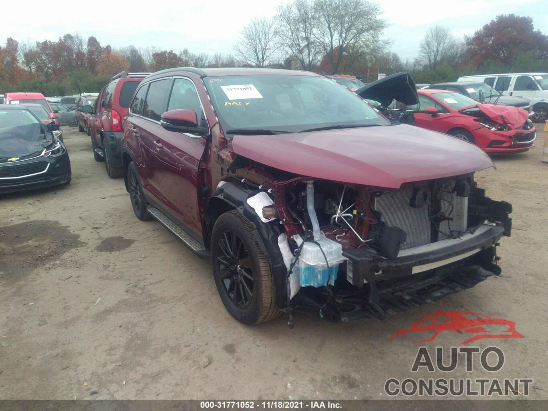TOYOTA HIGHLANDER 2019 - 5TDJZRFH3KS621373