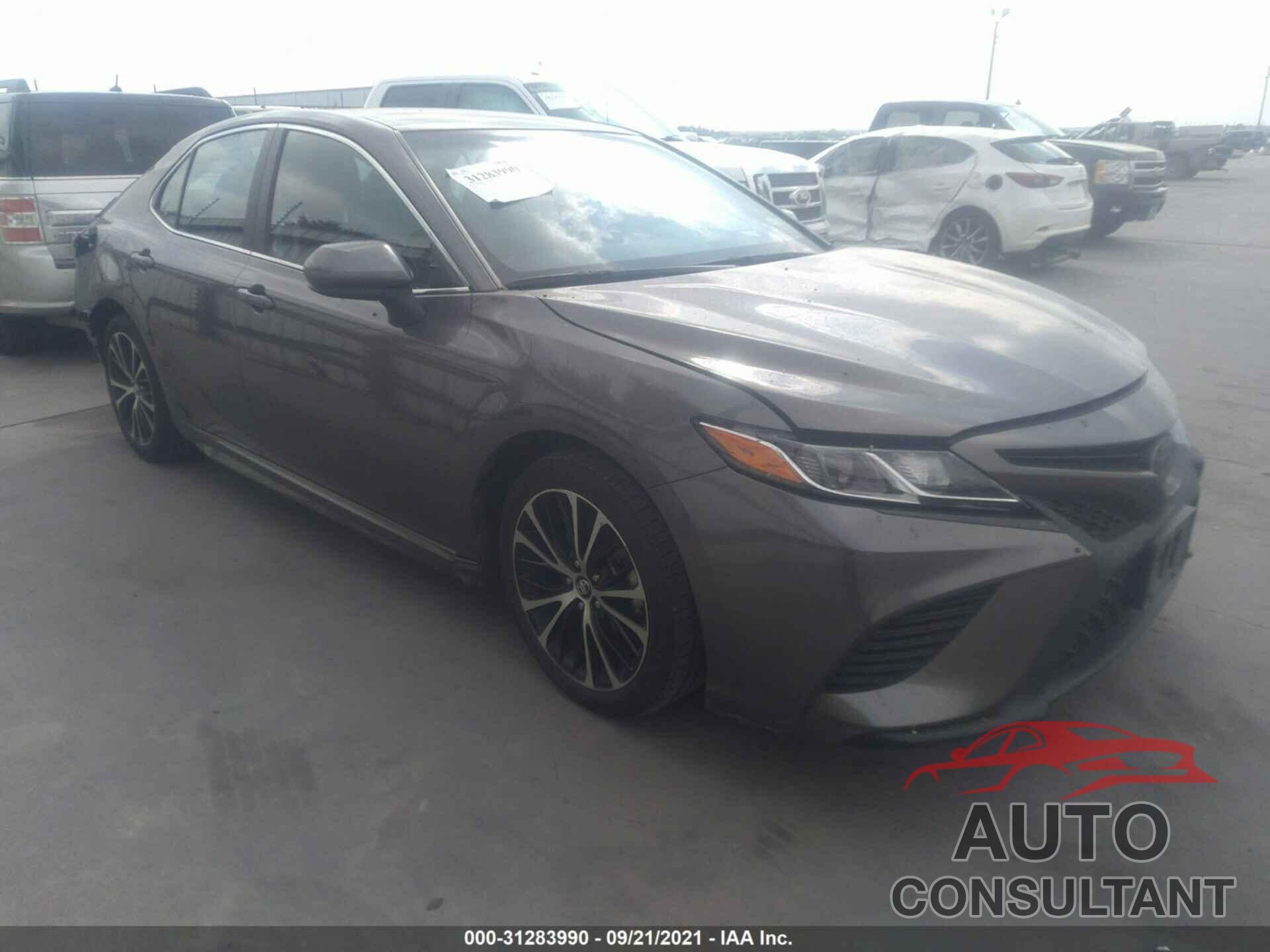 TOYOTA CAMRY 2020 - 4T1G11AK9LU932157