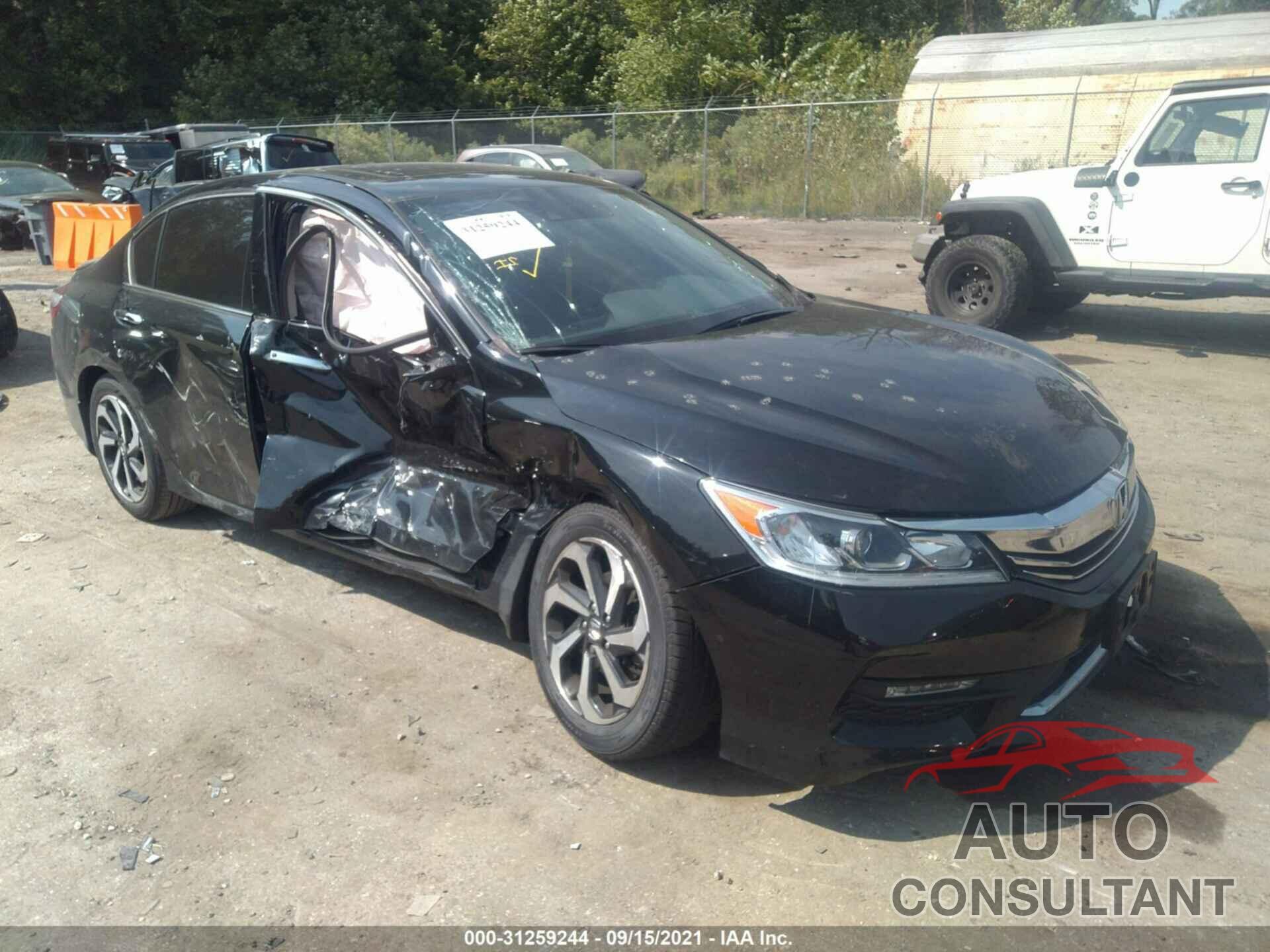 HONDA ACCORD SEDAN 2016 - 1HGCR3F00GA017947