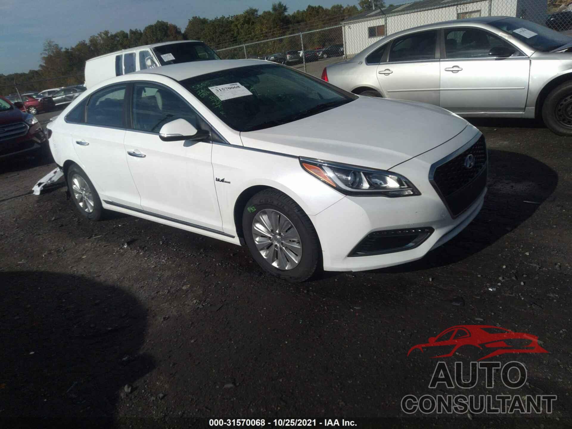 HYUNDAI SONATA HYBRID 2017 - KMHE24L31HA068838