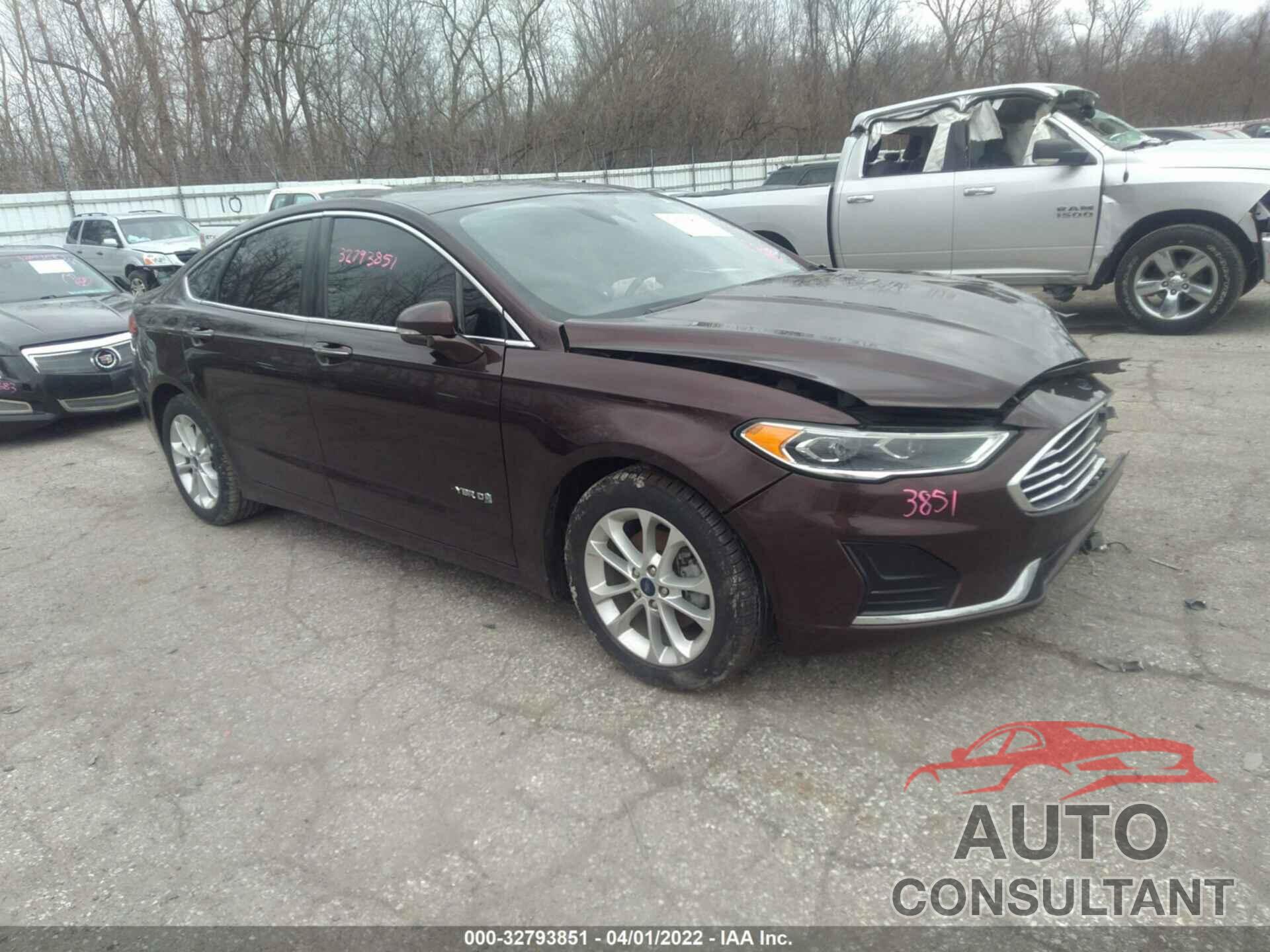 FORD FUSION HYBRID 2019 - 3FA6P0MU5KR169488